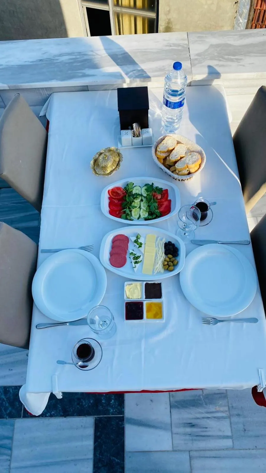 Breakfast in The Old Ottoman Castle