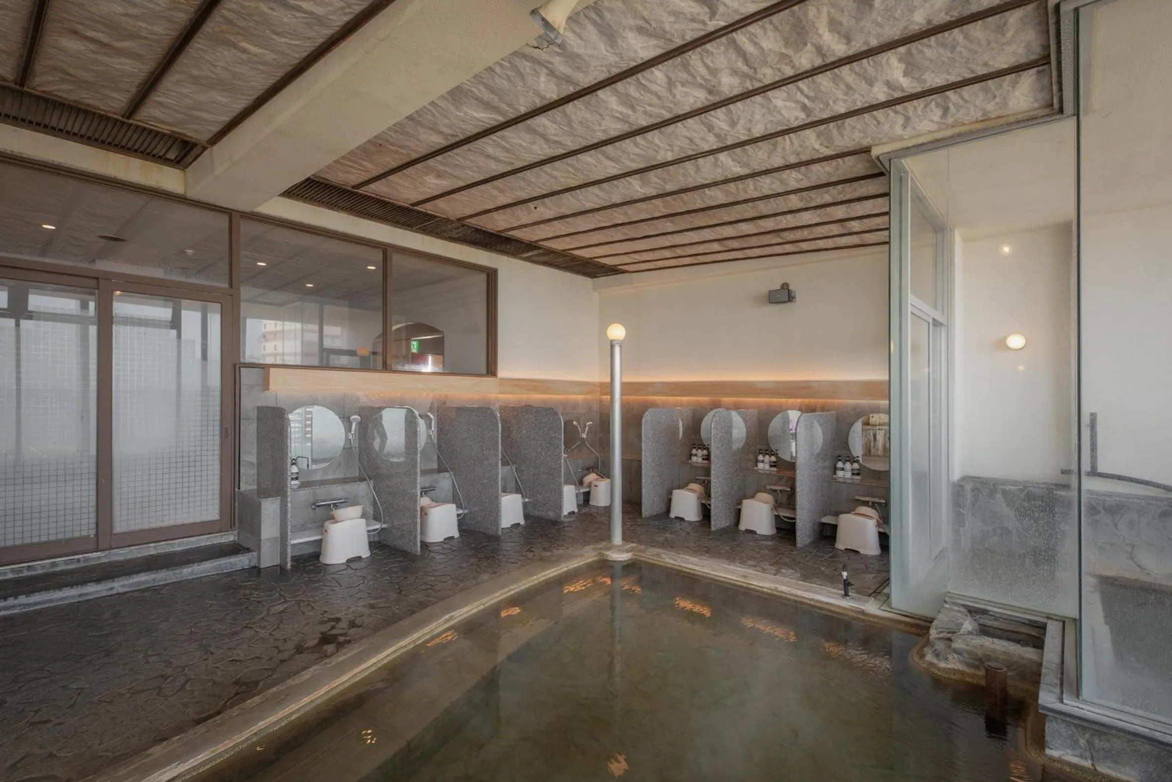 Hot Spring Bath in Hotel New Tsuruta