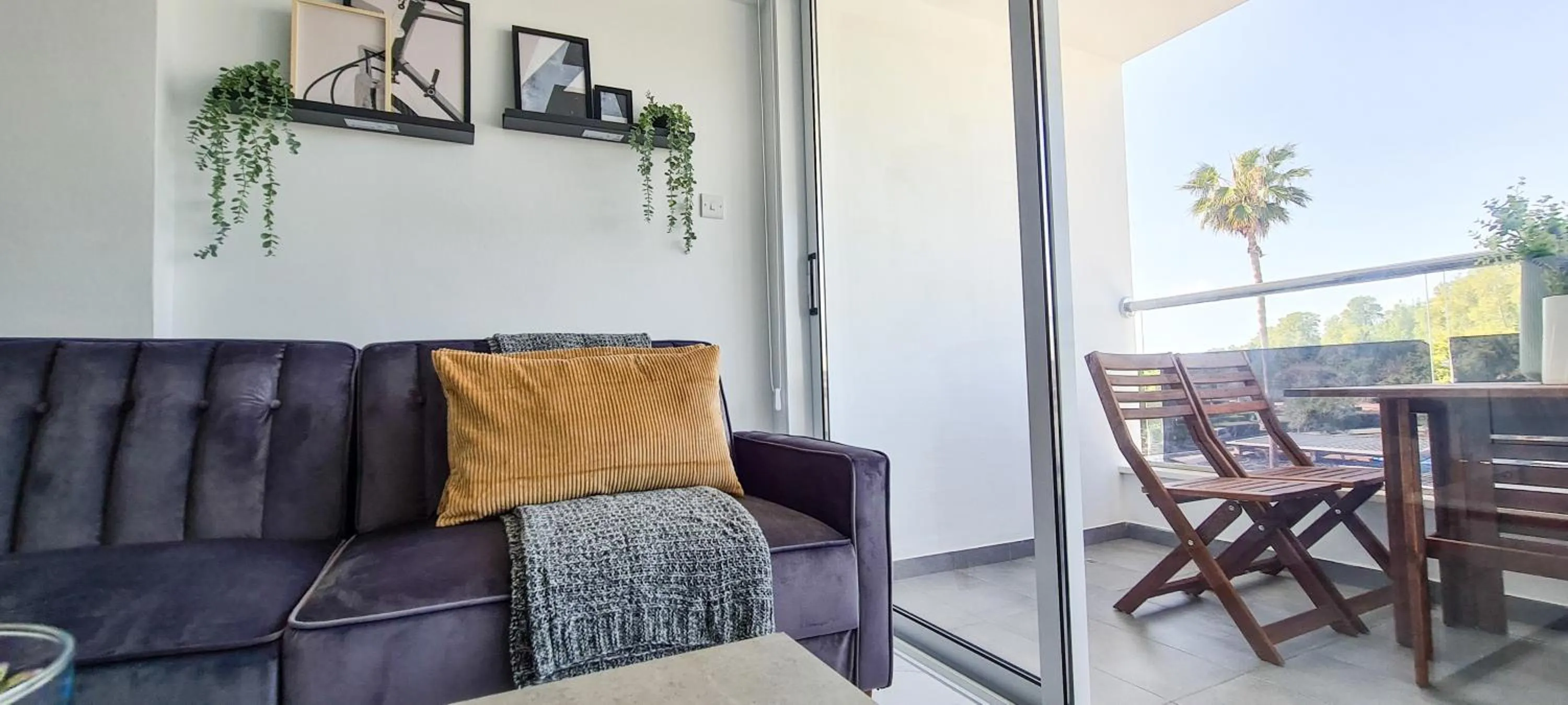 Balcony/Terrace in Phaedrus Living - Seaside Executive Flat Harbour 206