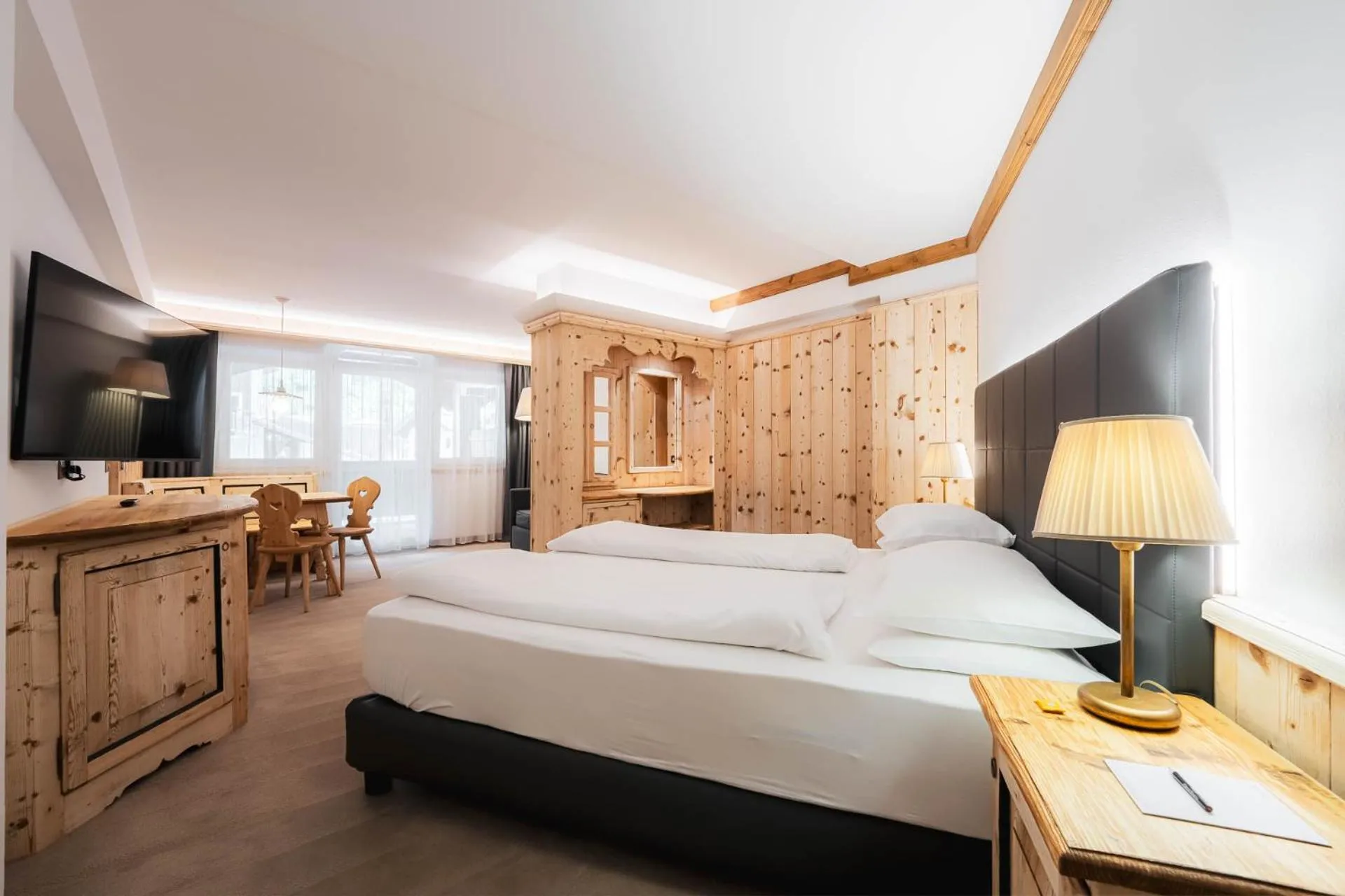 Bed in Croce Bianca Leisure & Spa Hotel