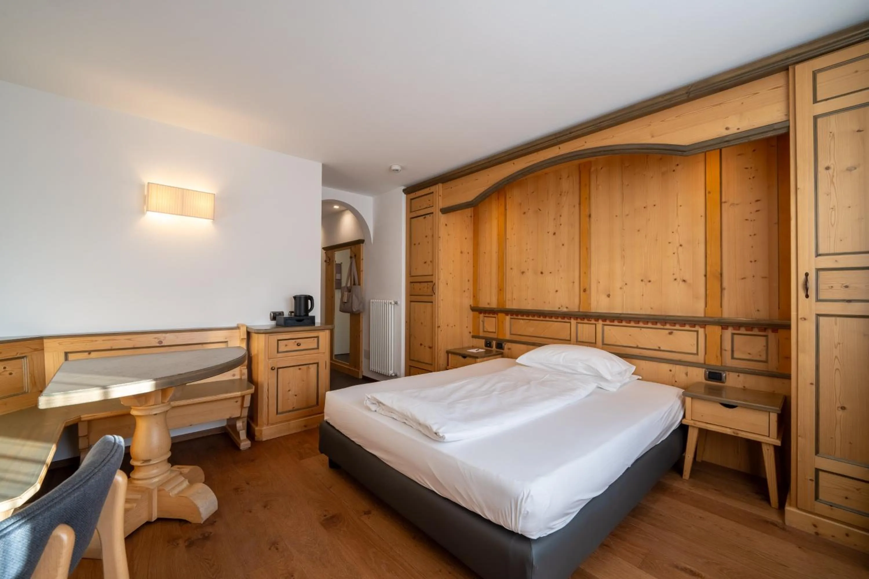 Photo of the whole room, Bed in Croce Bianca Leisure & Spa Hotel
