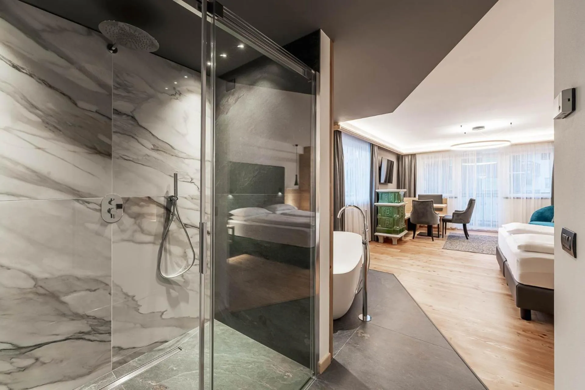 Bathroom, Bed in Croce Bianca Leisure & Spa Hotel