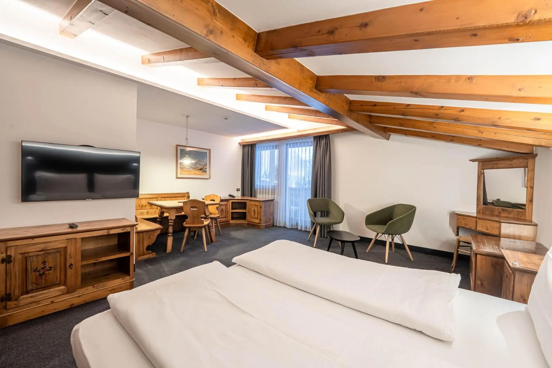Bed in Croce Bianca Leisure & Spa Hotel