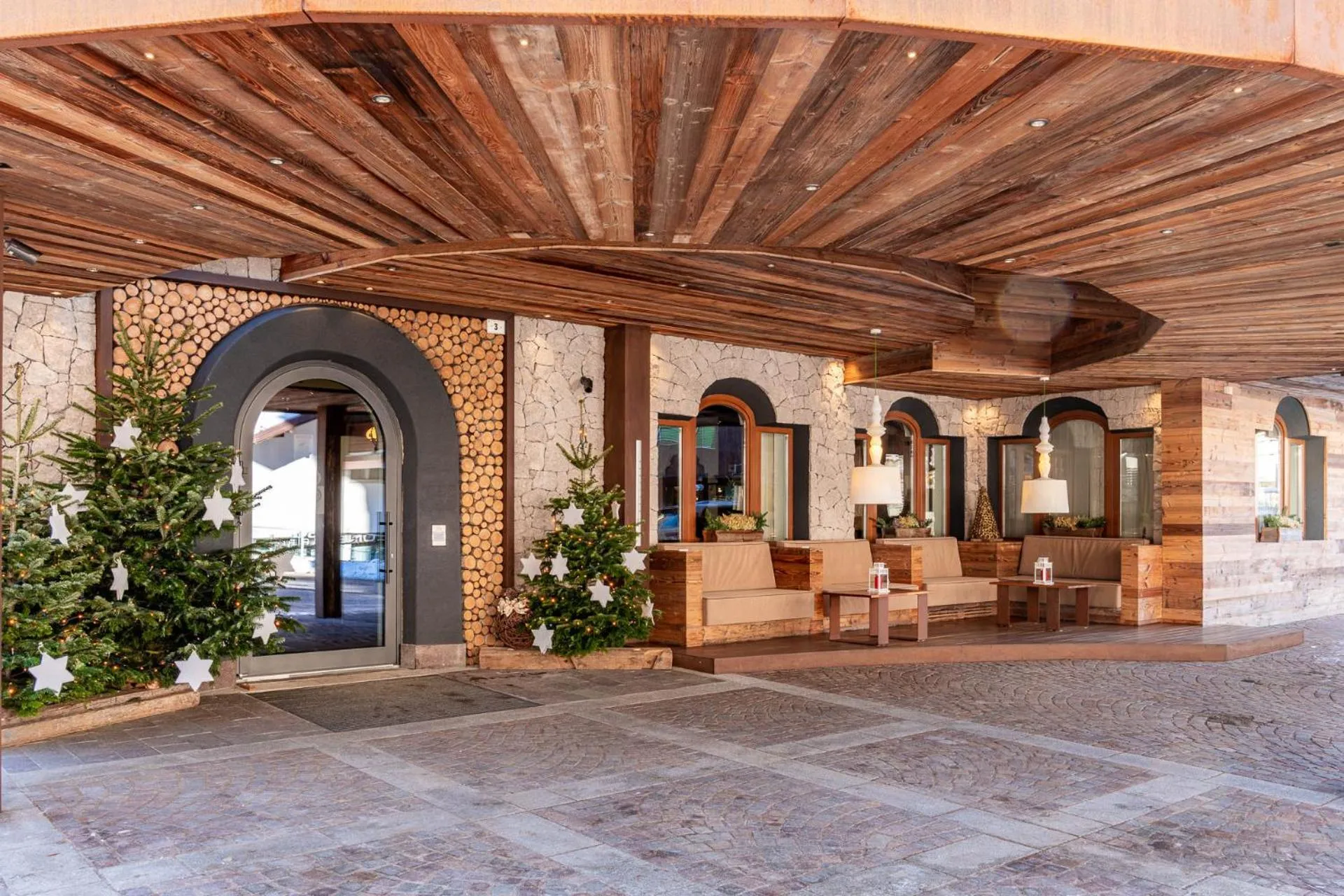 Property building in Croce Bianca Leisure & Spa Hotel