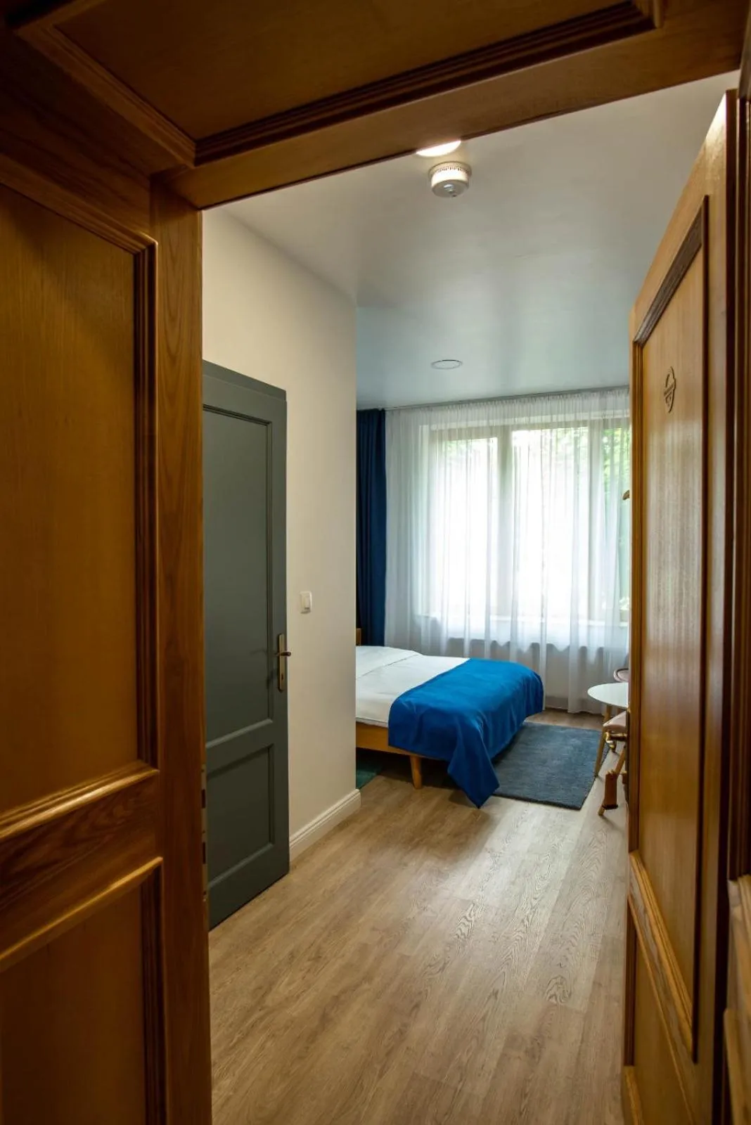 View (from property/room), Bed in English House