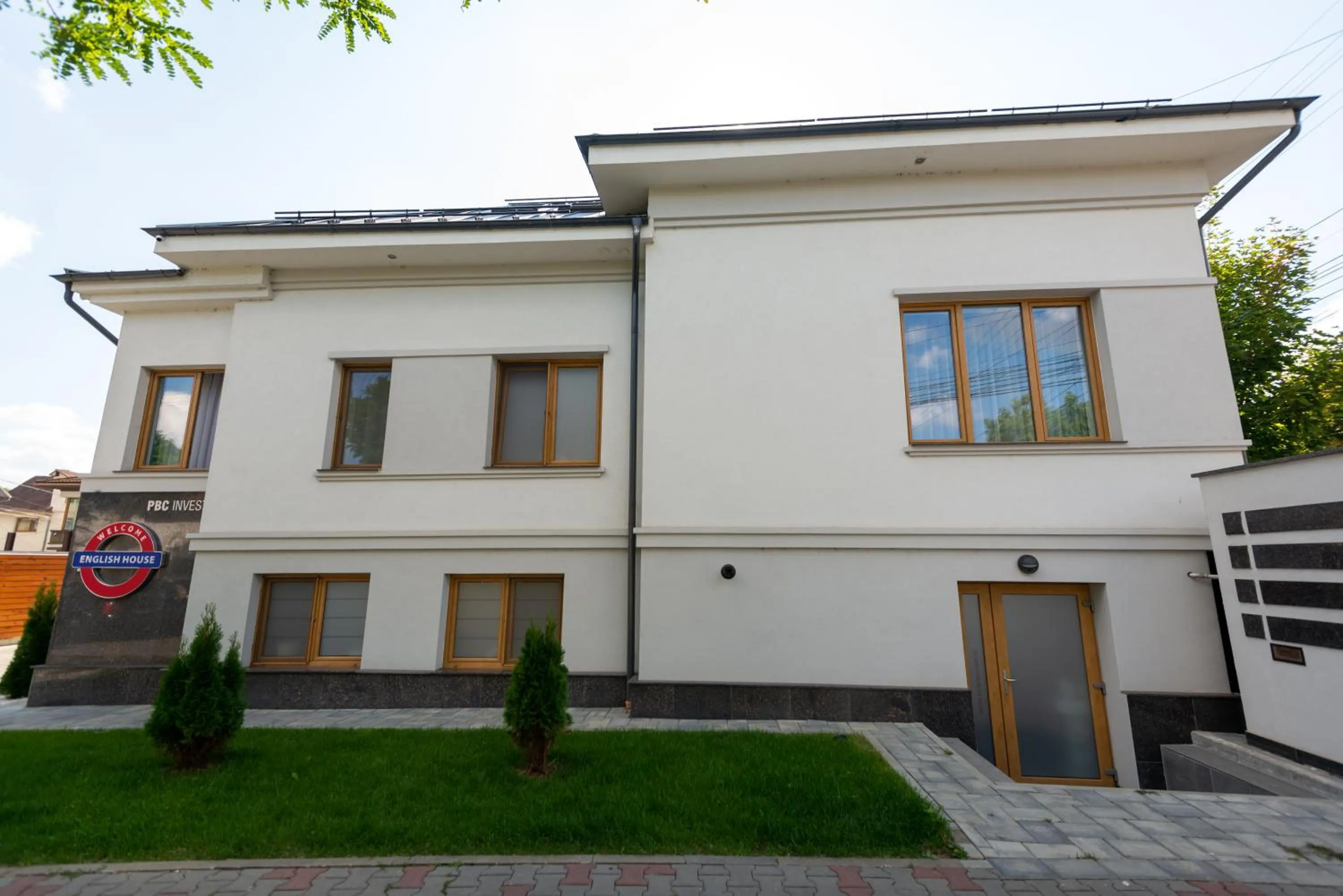 Property building in English House