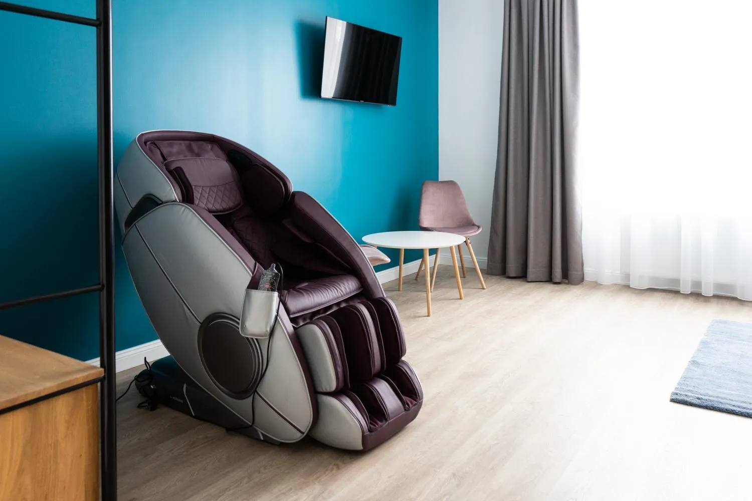 Massage in English House