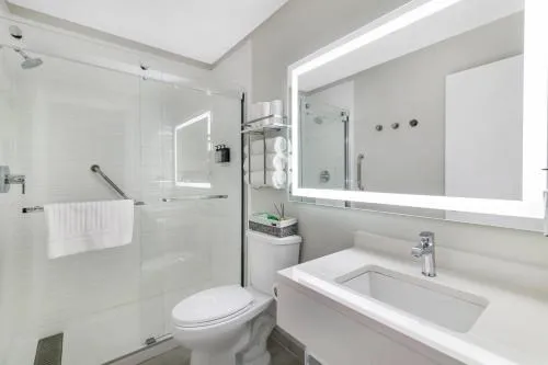 Heritage House Inn on Cape Cod, an Ascend Collection Hotel