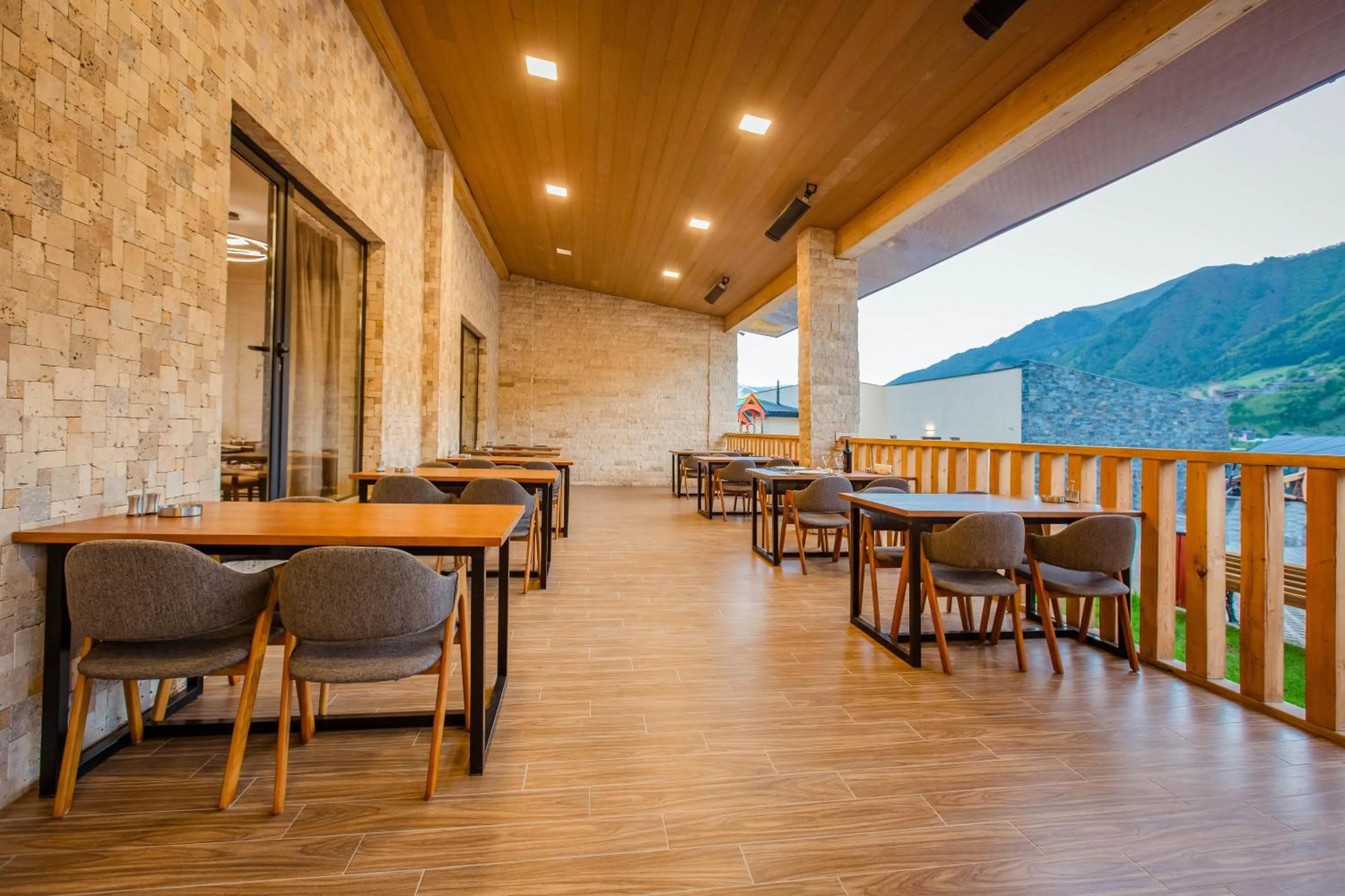 Restaurant/places to eat in Gistola Hotel Mestia