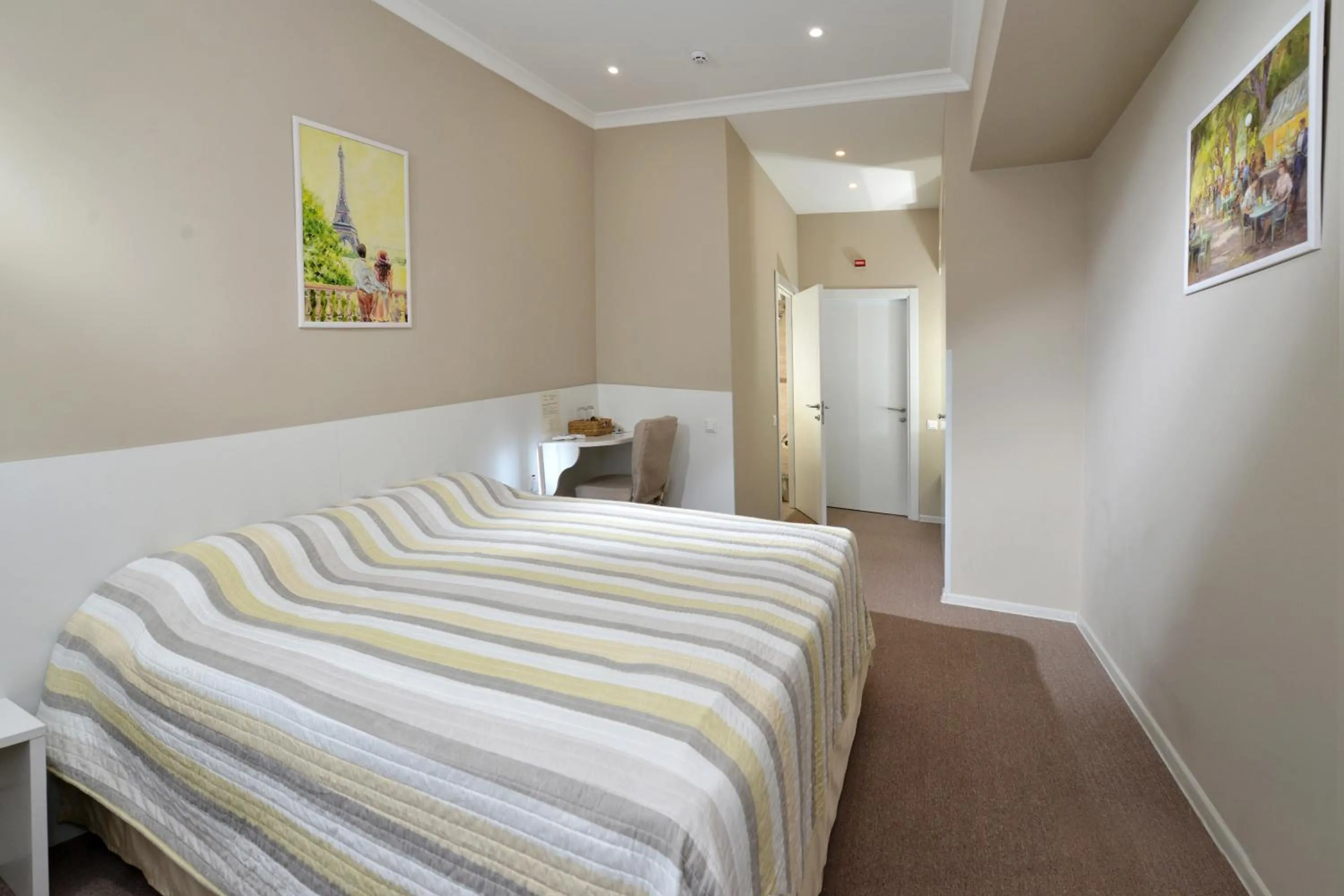 Photo of the whole room, Bed in light hotel & hub