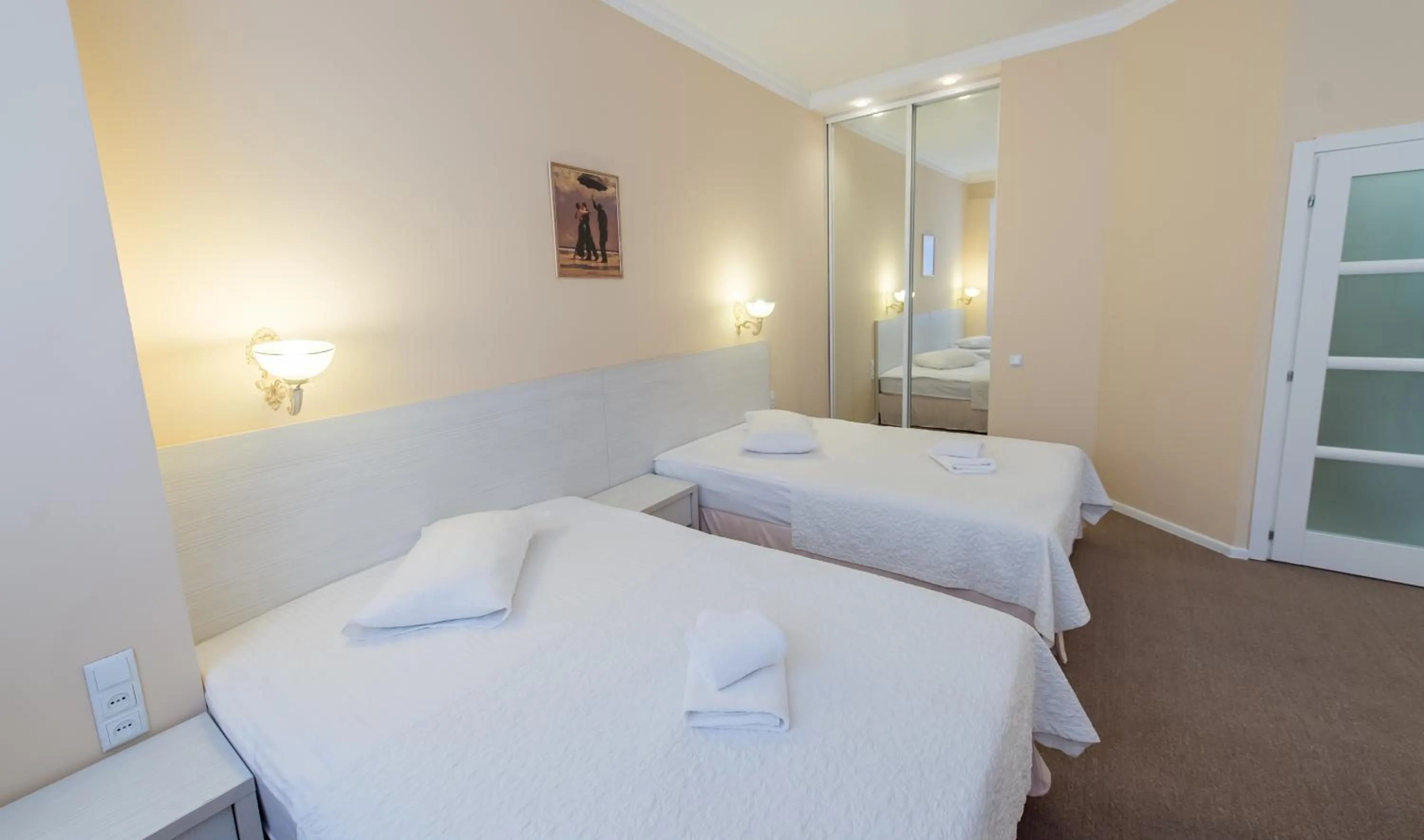 Photo of the whole room, Bed in light hotel & hub