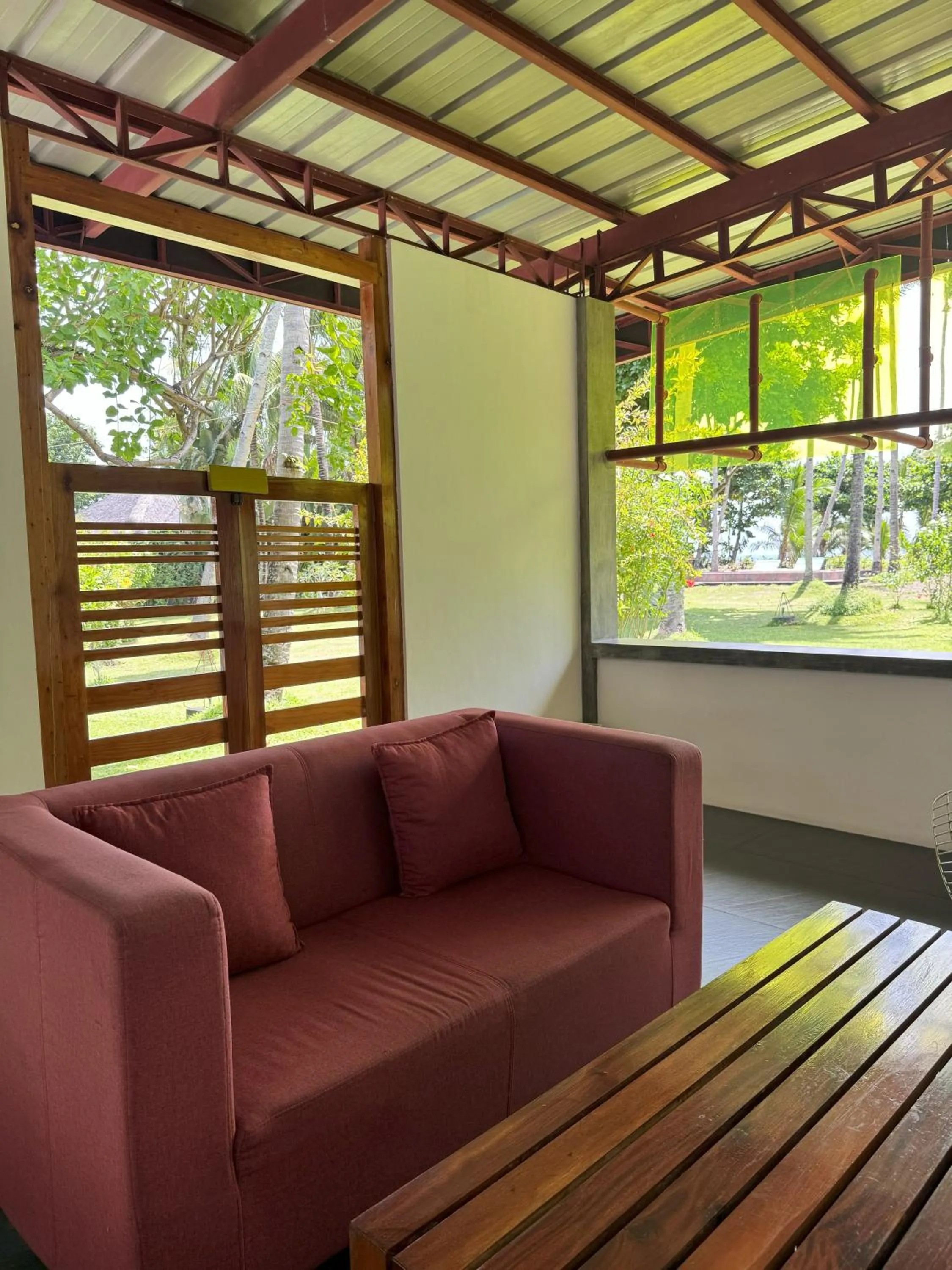 SomeWhere Else Boutique Resort