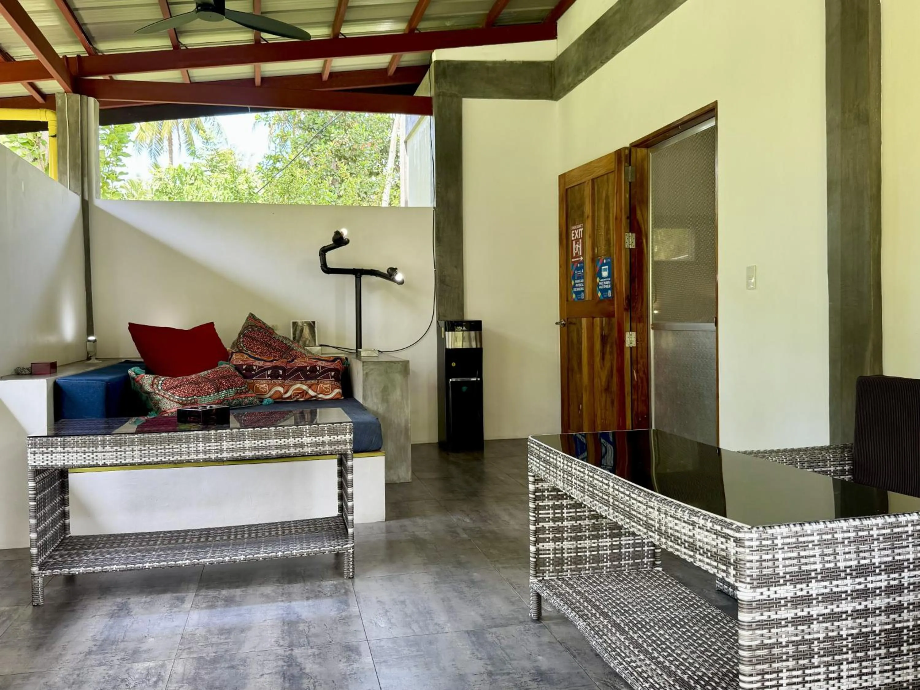 SomeWhere Else Boutique Resort