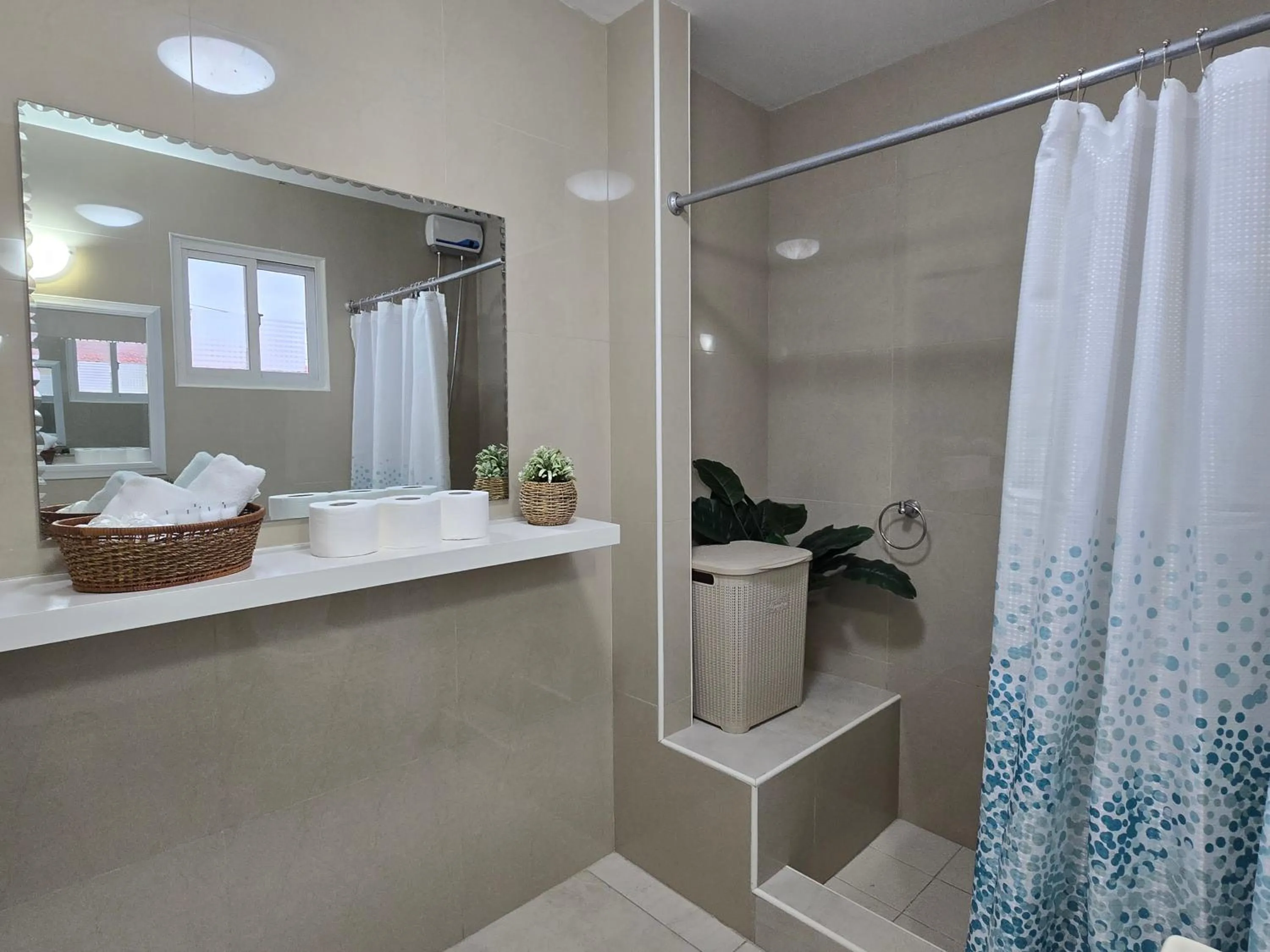 Bathroom in Rooi Santo Residence