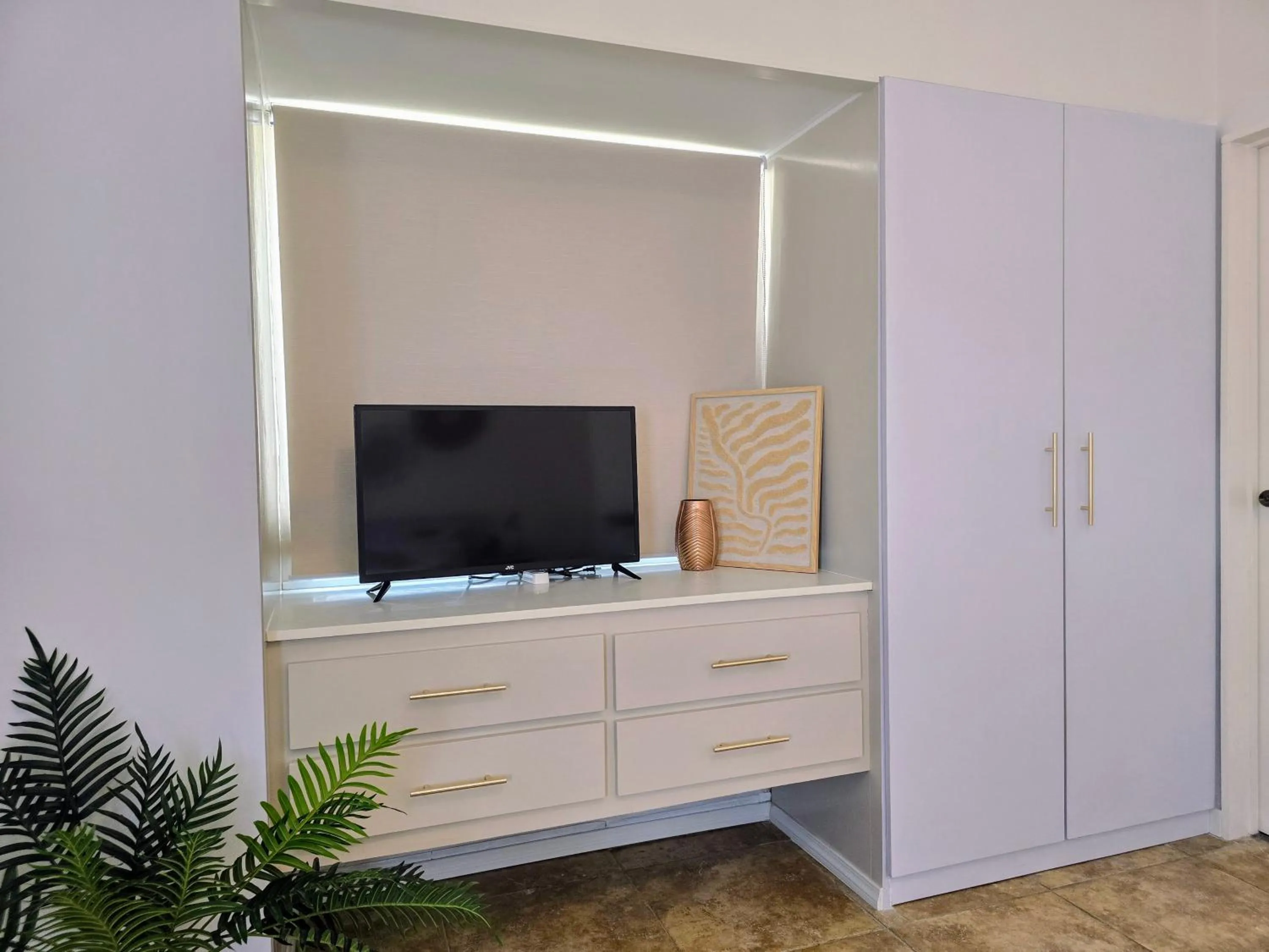 TV and multimedia in Rooi Santo Residence