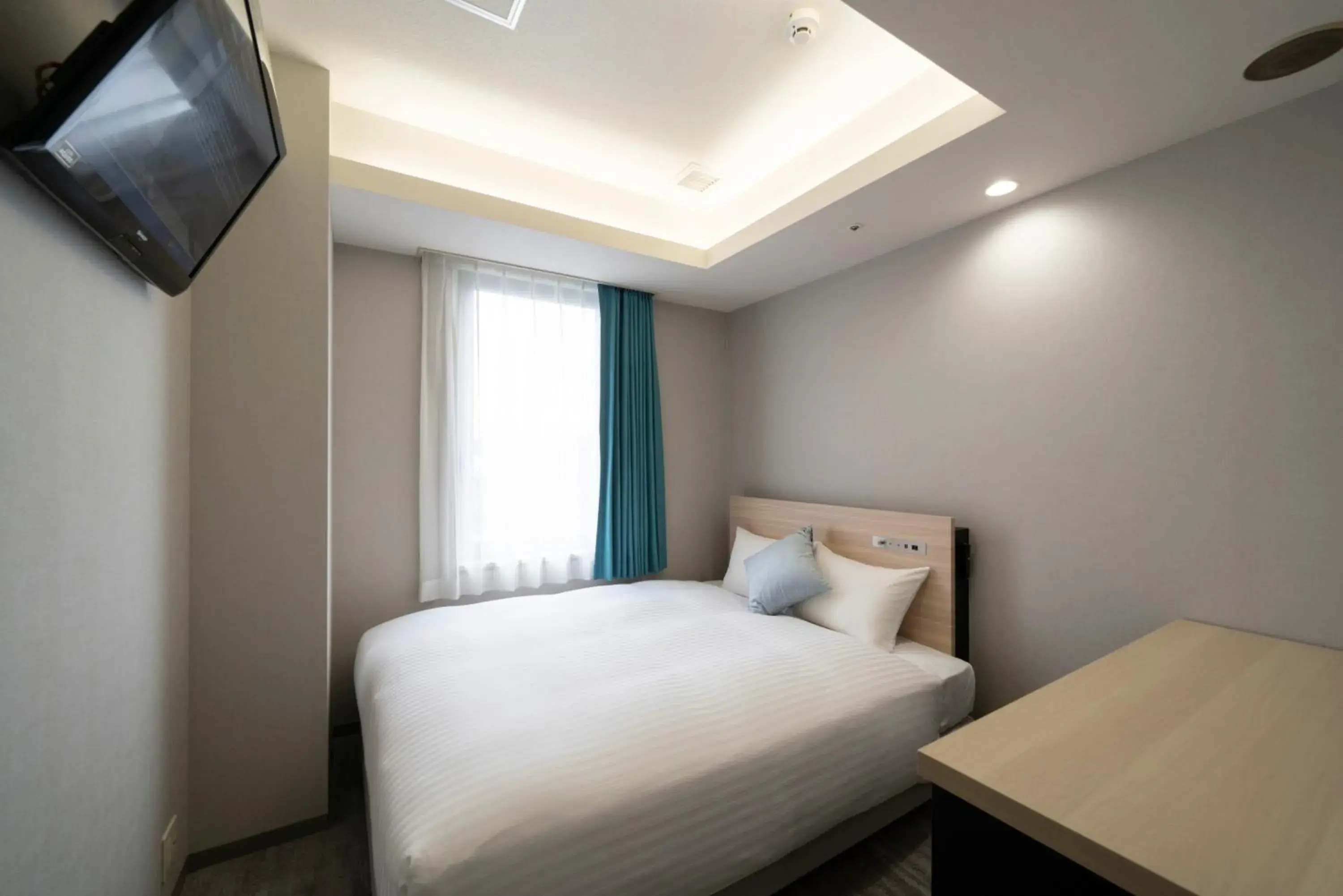 Photo of the whole room, Bed in Hotel Oriental Express Fukuoka Tenjin Photo of the whole room, Bed in Hotel Oriental Express Fukuoka Tenjin