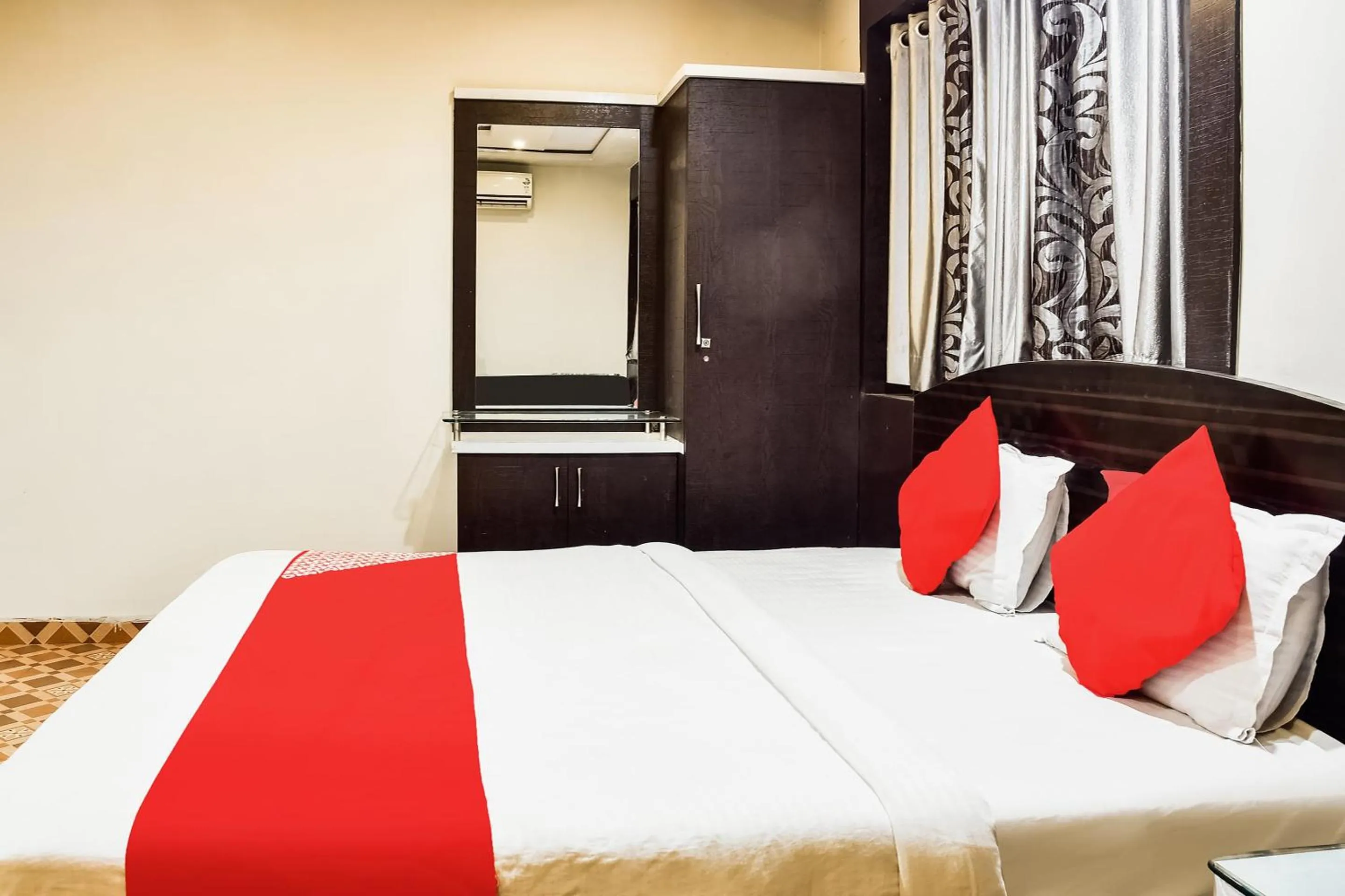 Bedroom, Bed in Hotel O Flagship Hotel Pragya 2