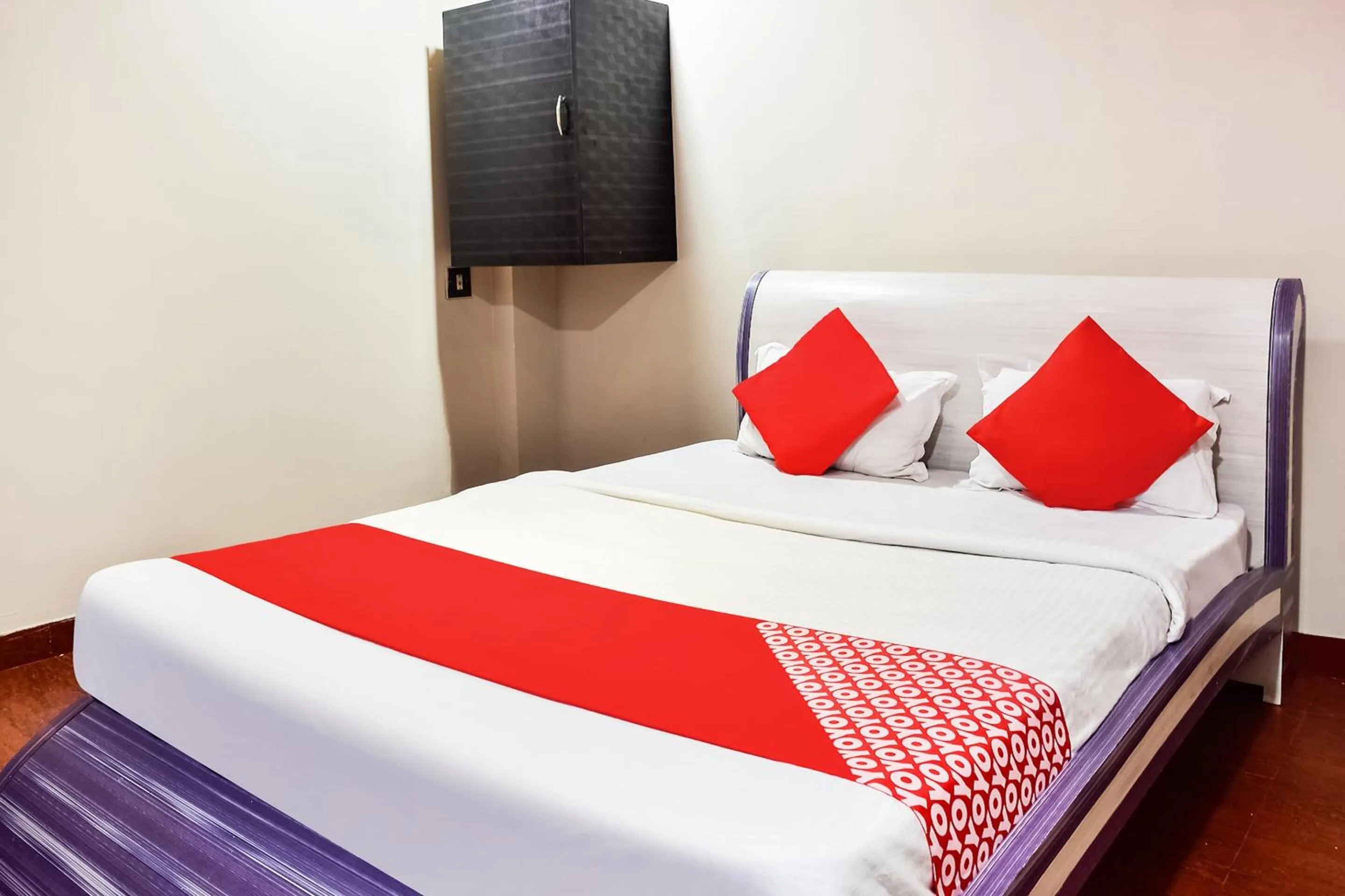 Bedroom, Bed in Hotel O Flagship Hotel Pragya 2