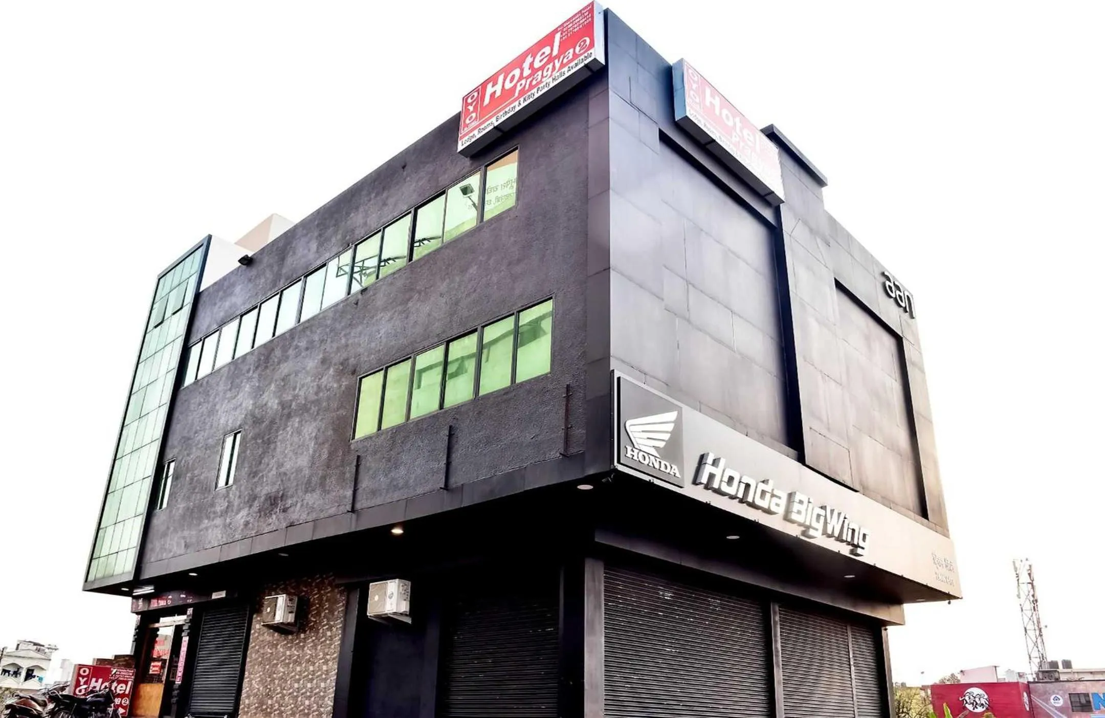 Facade/entrance in Hotel O Flagship Hotel Pragya 2