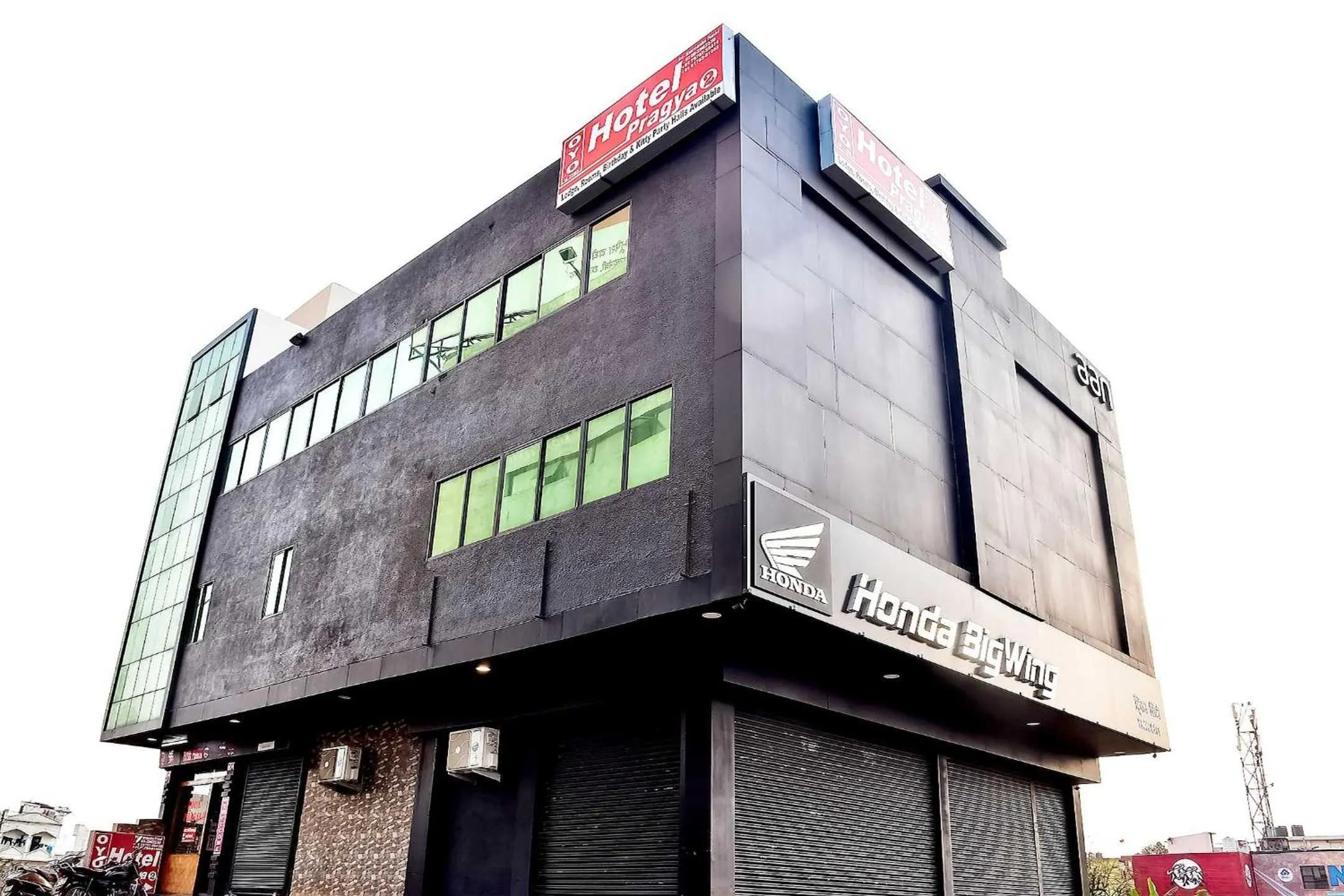 Facade/entrance in Hotel O Flagship Hotel Pragya 2