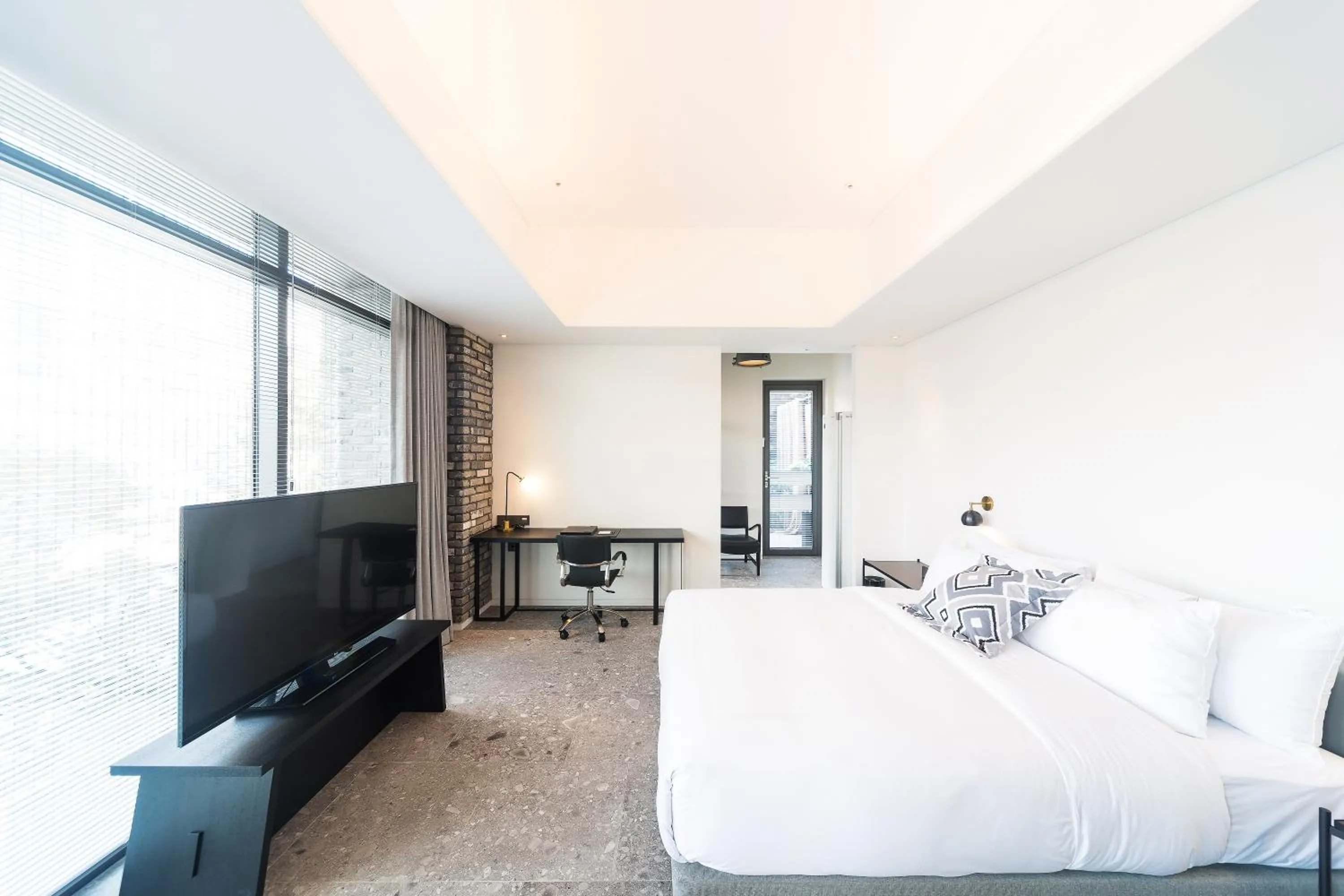 Photo of the whole room, Bed in Hotel Museo Cheongju