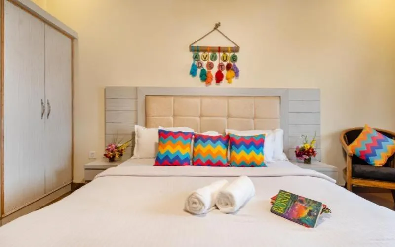 Bed in goSTOPS Mussoorie, Library Road