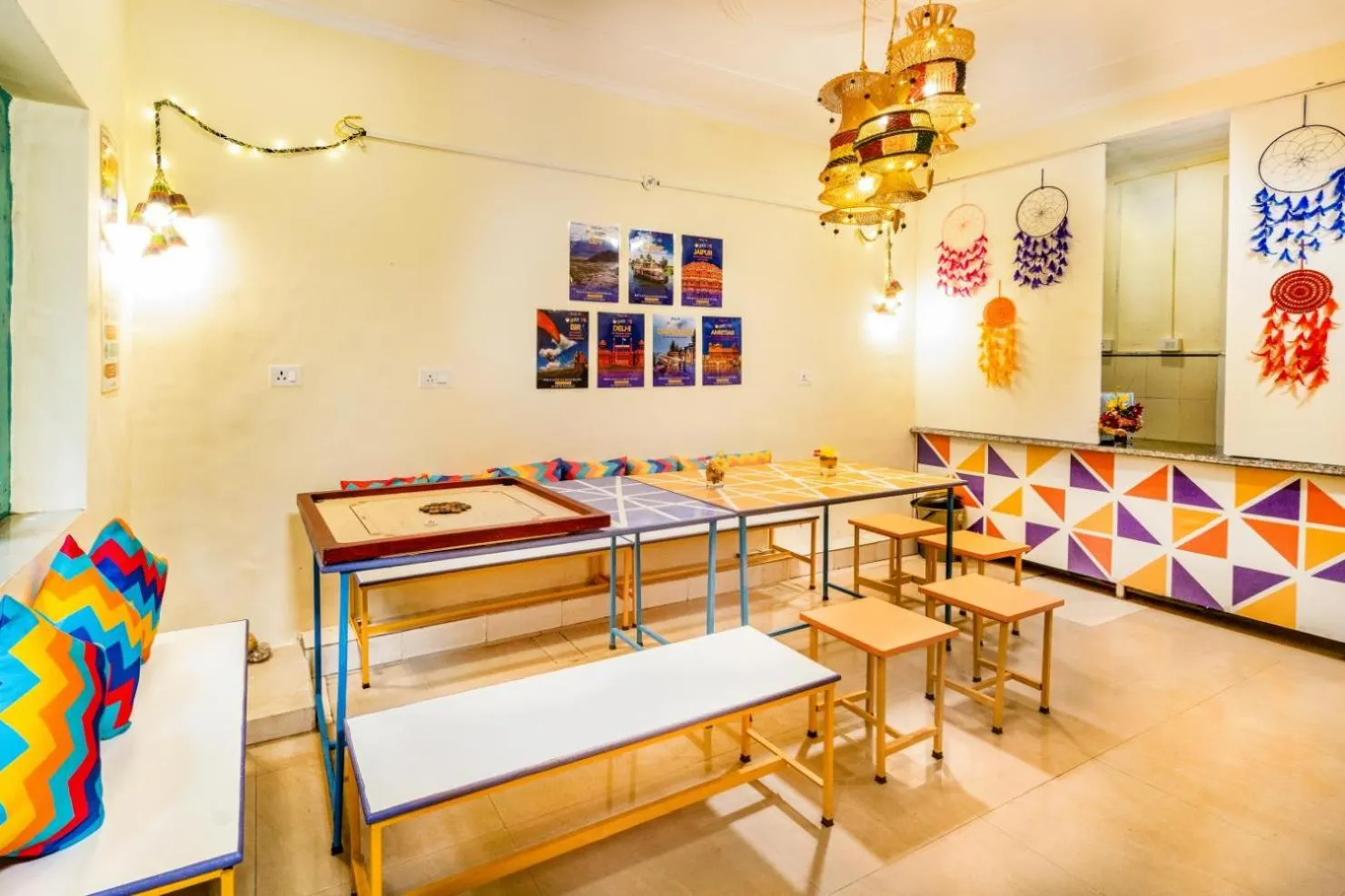 Seating area in goSTOPS Mussoorie, Library Road