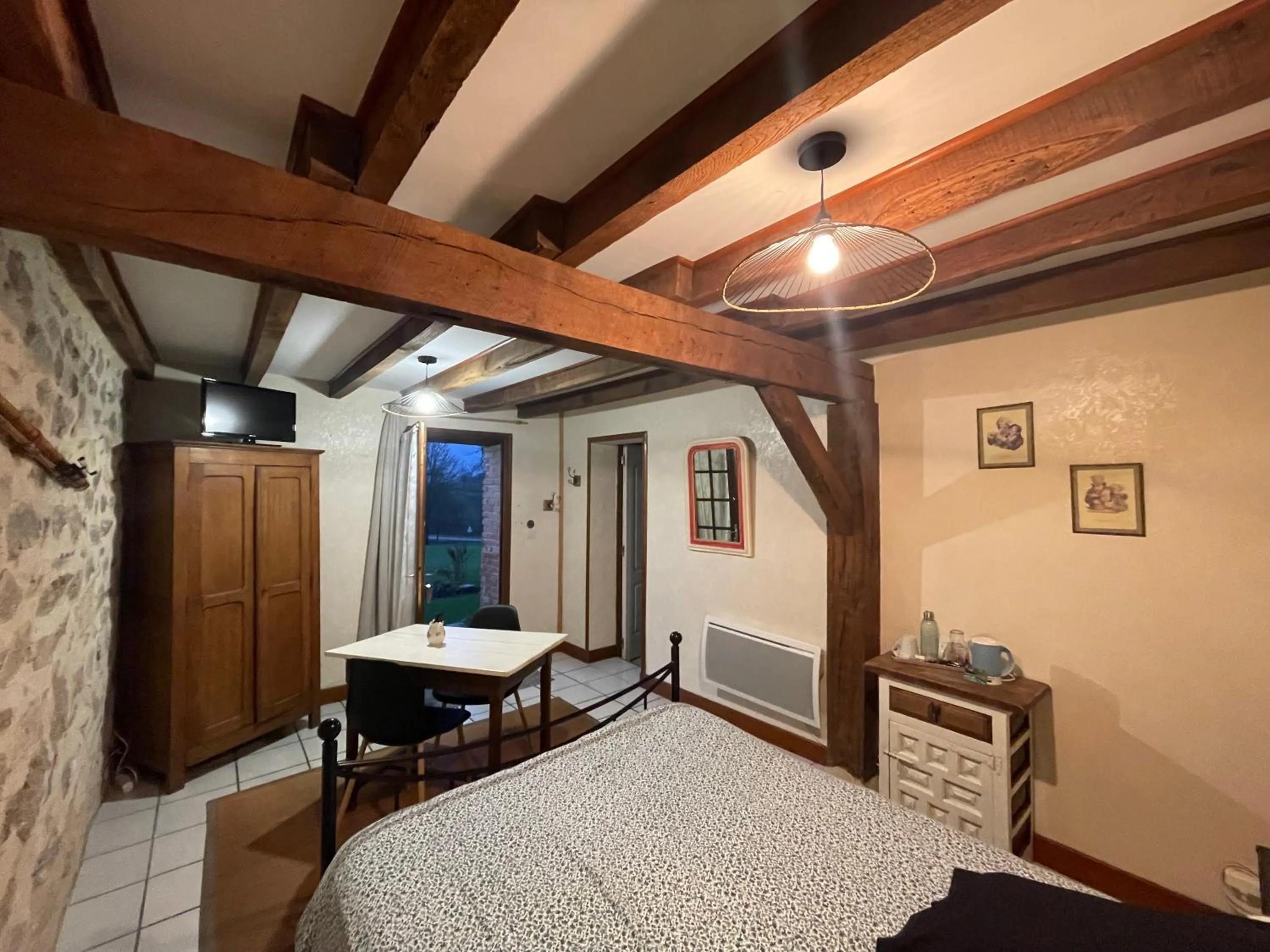 View (from property/room), Bed in Maison d'hôtes Ourdeaux et Gite Chez Rouchon