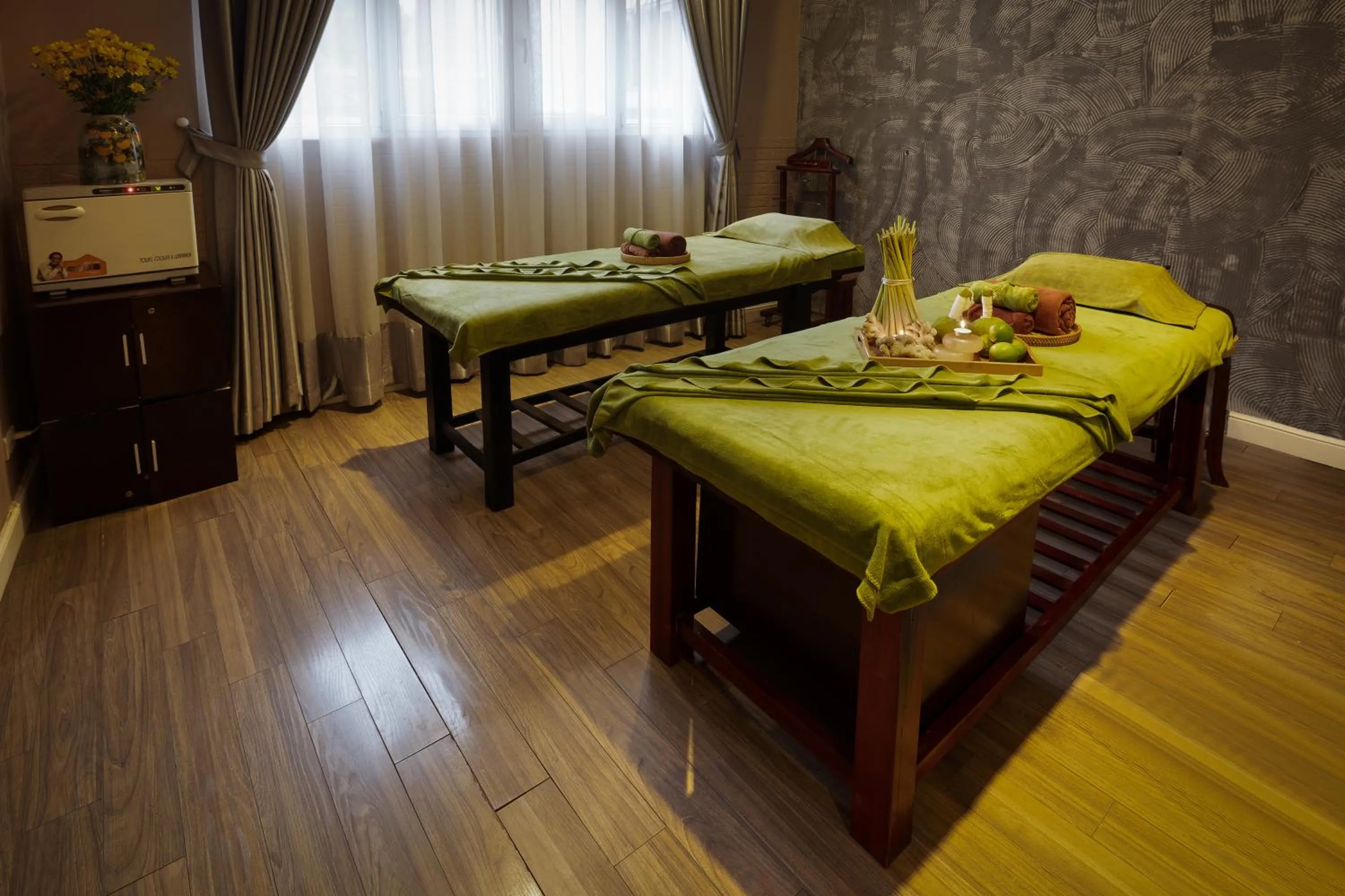 Bed in Hanoi Brilliant Hotel & Spa