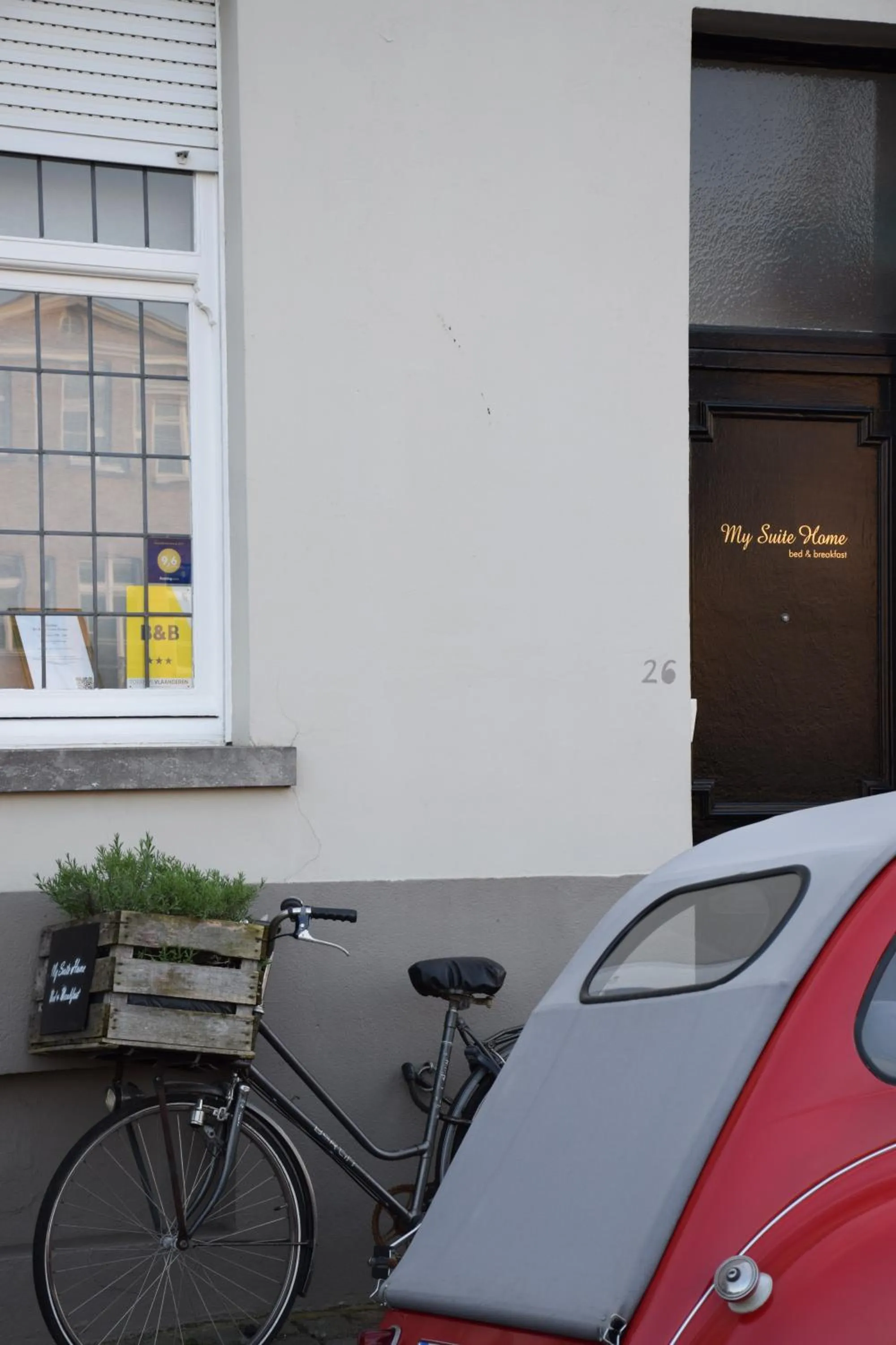 Facade/entrance in B&B My Suite Home