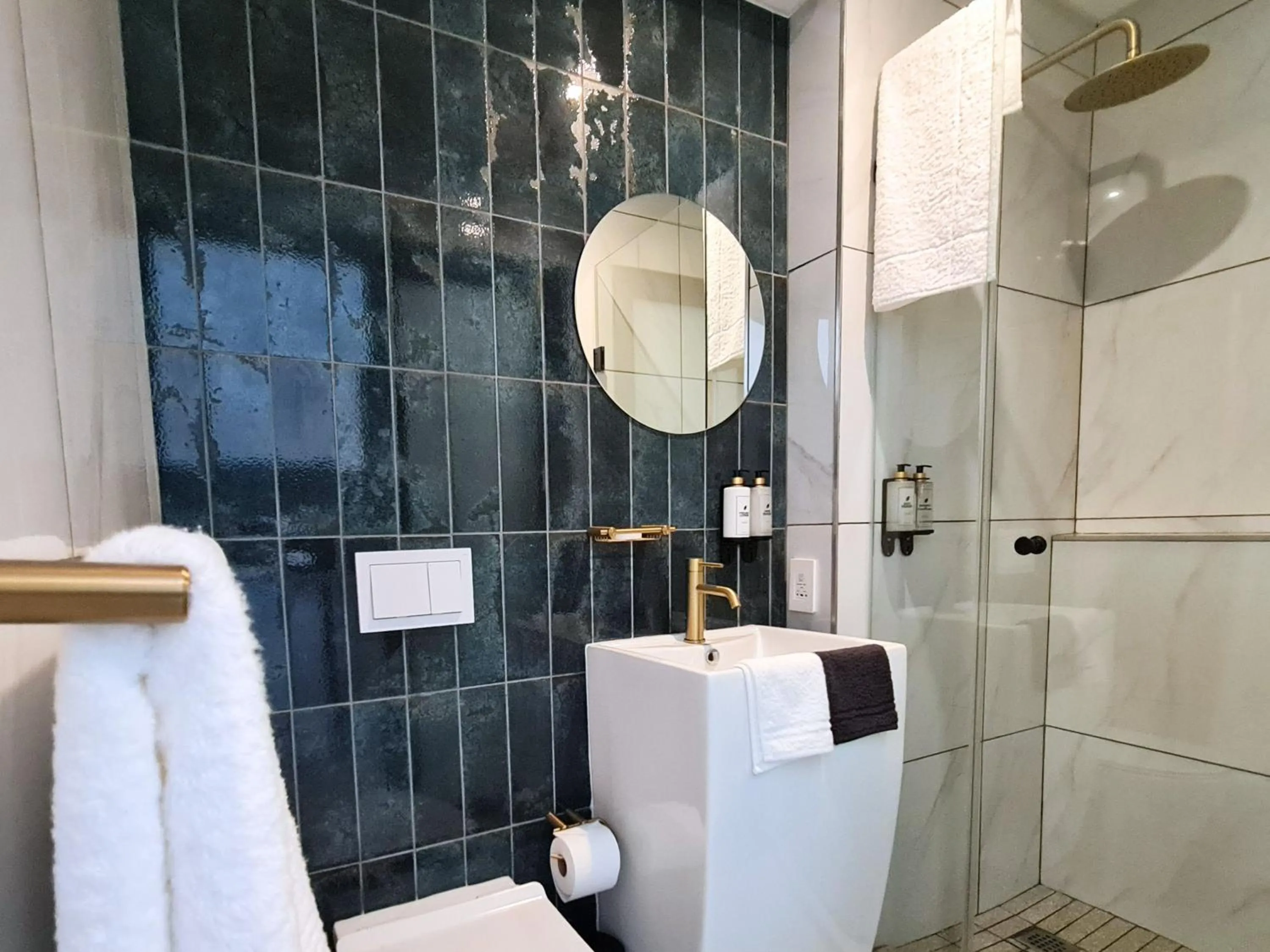 Shower in MINT Resorts The Blyde