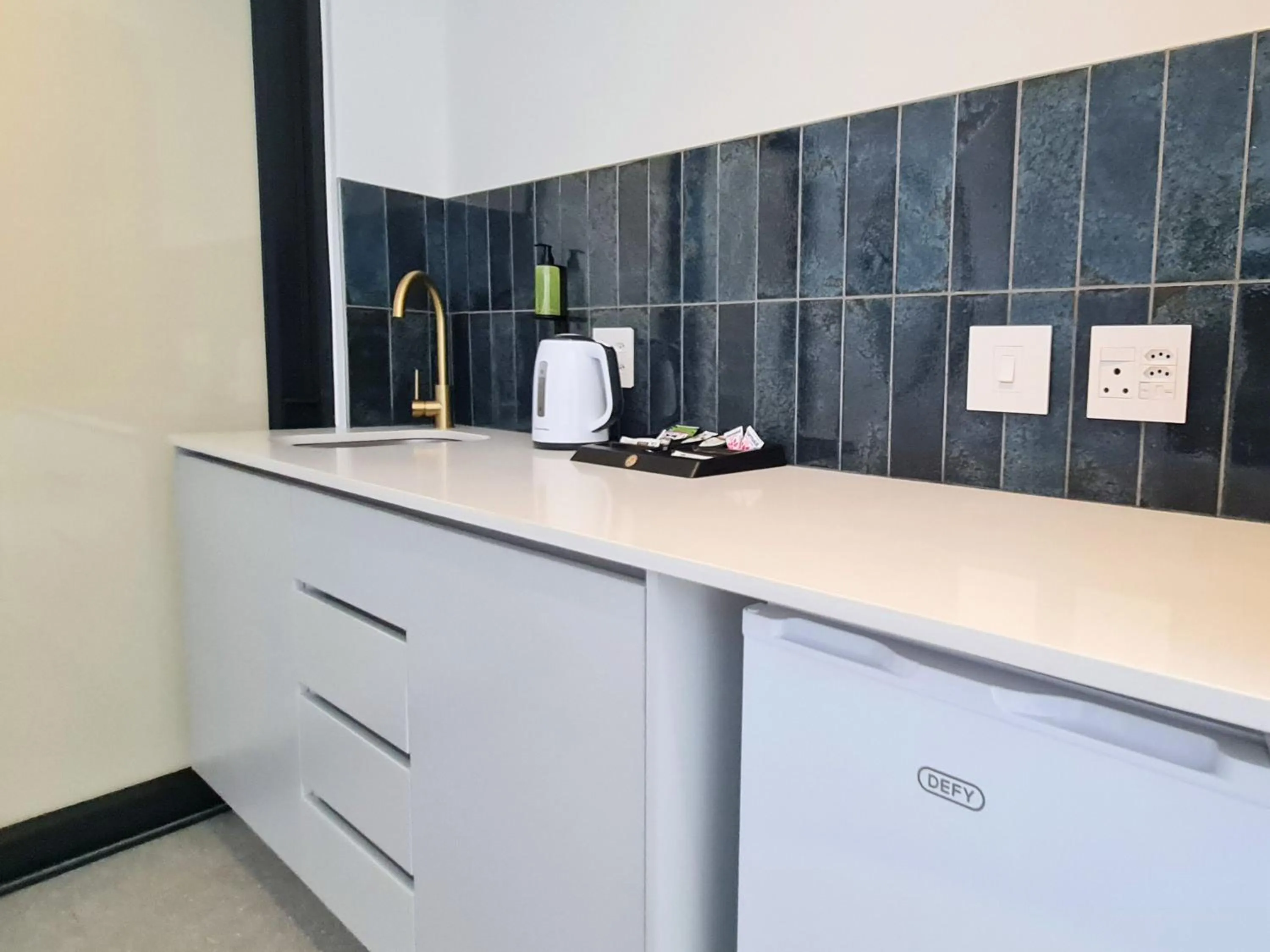 Kitchen or kitchenette in MINT Resorts The Blyde