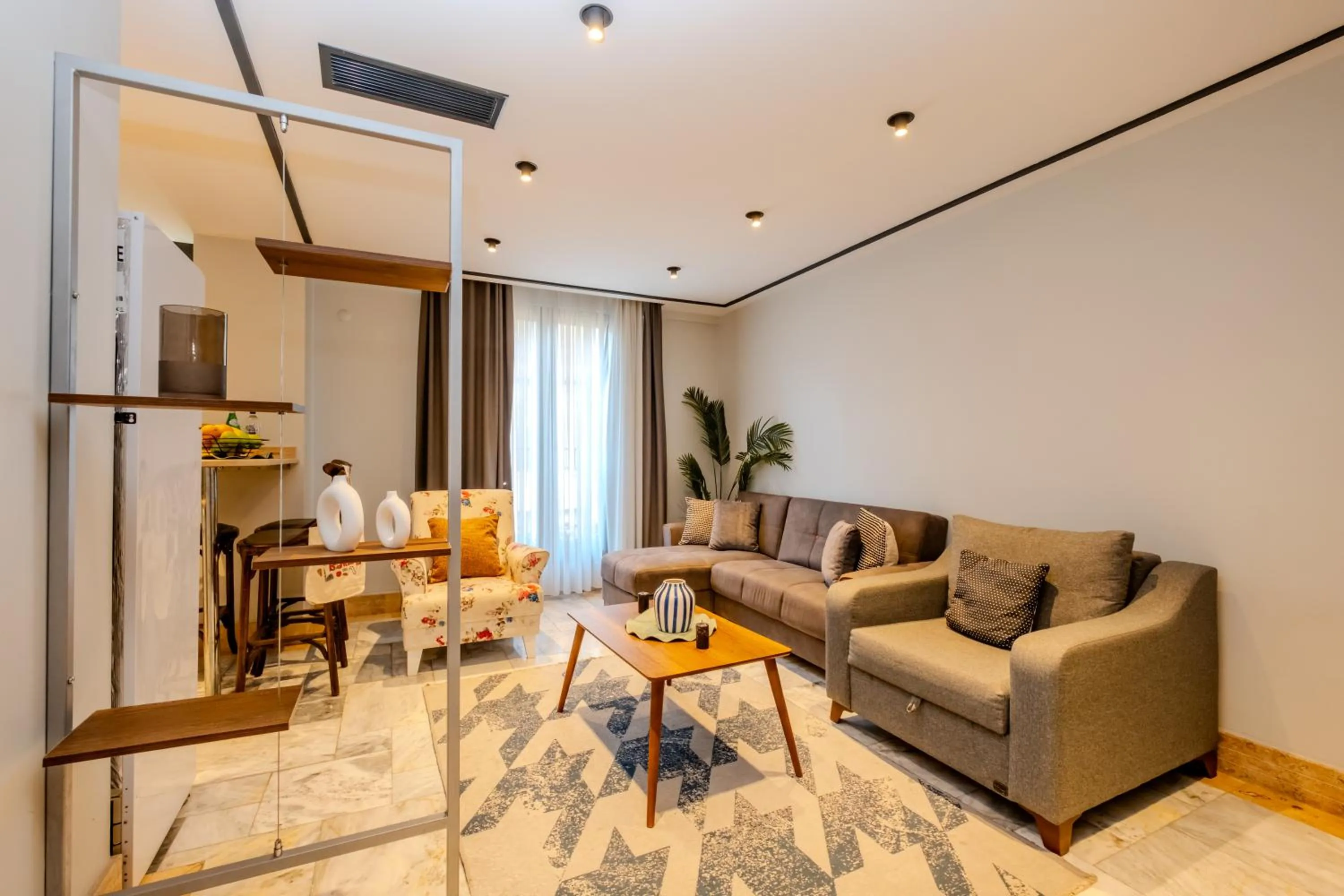 Kitchen or kitchenette in Home Of Istanbul