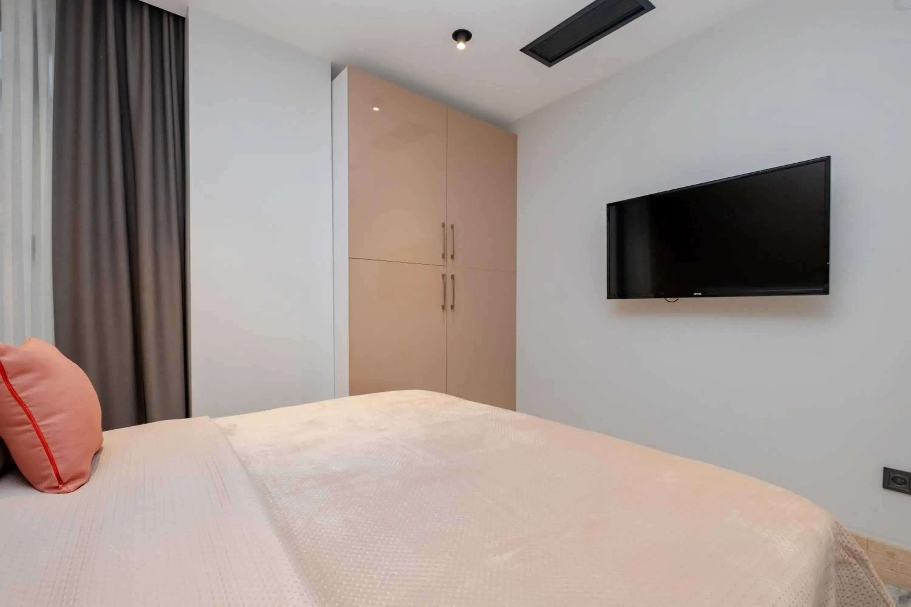 Bed in Home Of Istanbul Bed in Home Of Istanbul