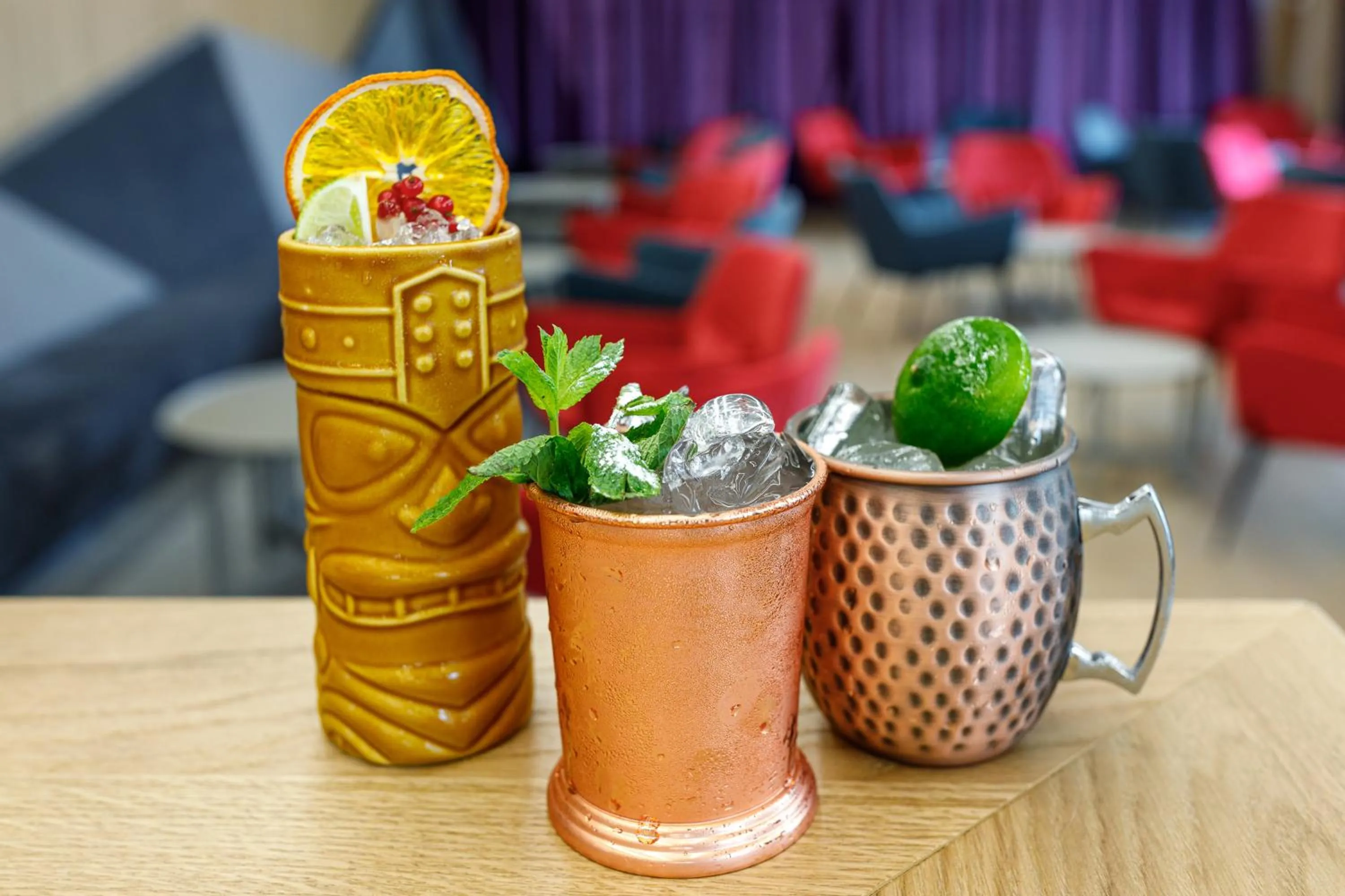 Drinks in Qosmo Brasov Hotel