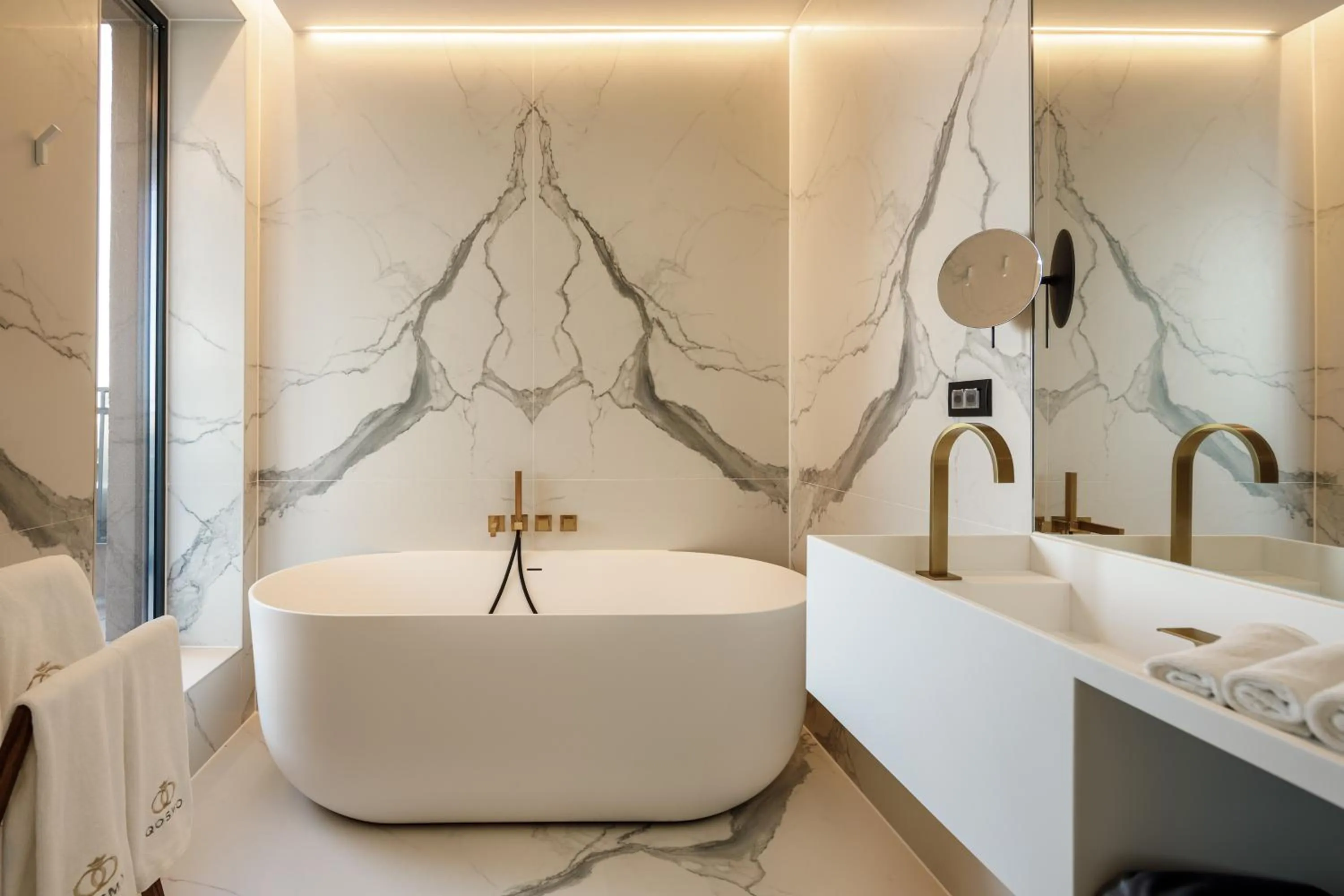 Bathroom in Qosmo Brasov Hotel