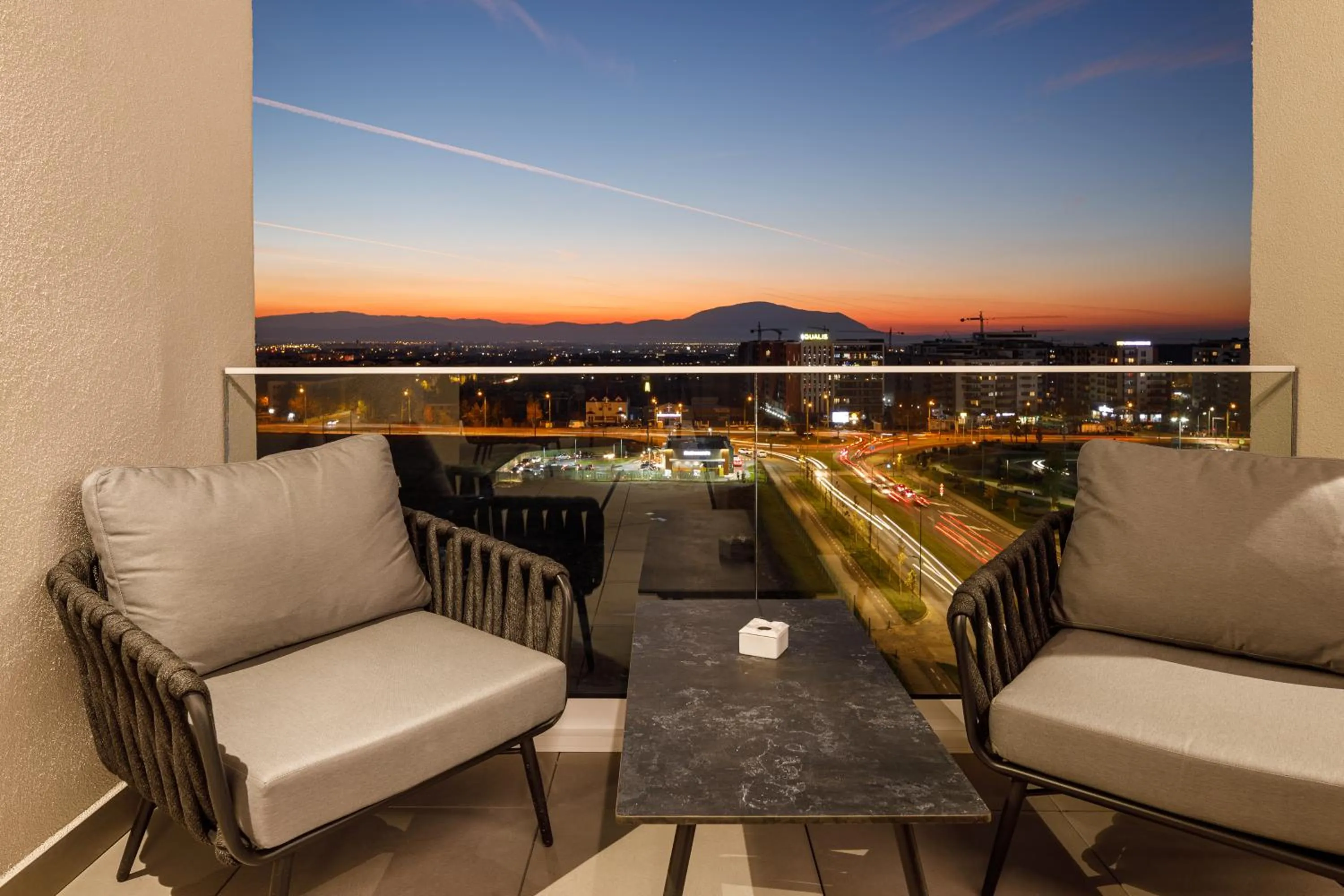 Balcony/Terrace in Qosmo Brasov Hotel