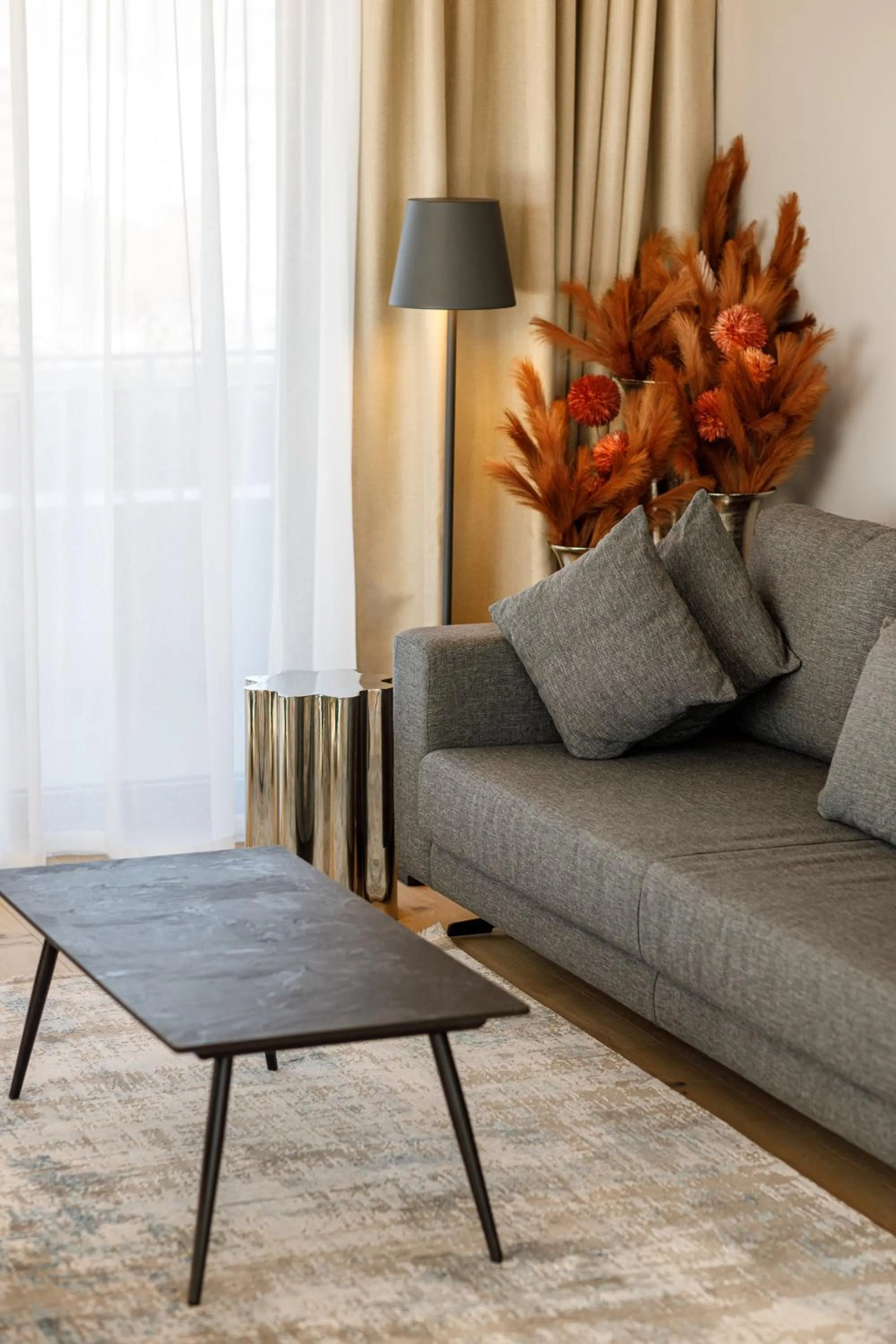 Living room in Qosmo Brasov Hotel