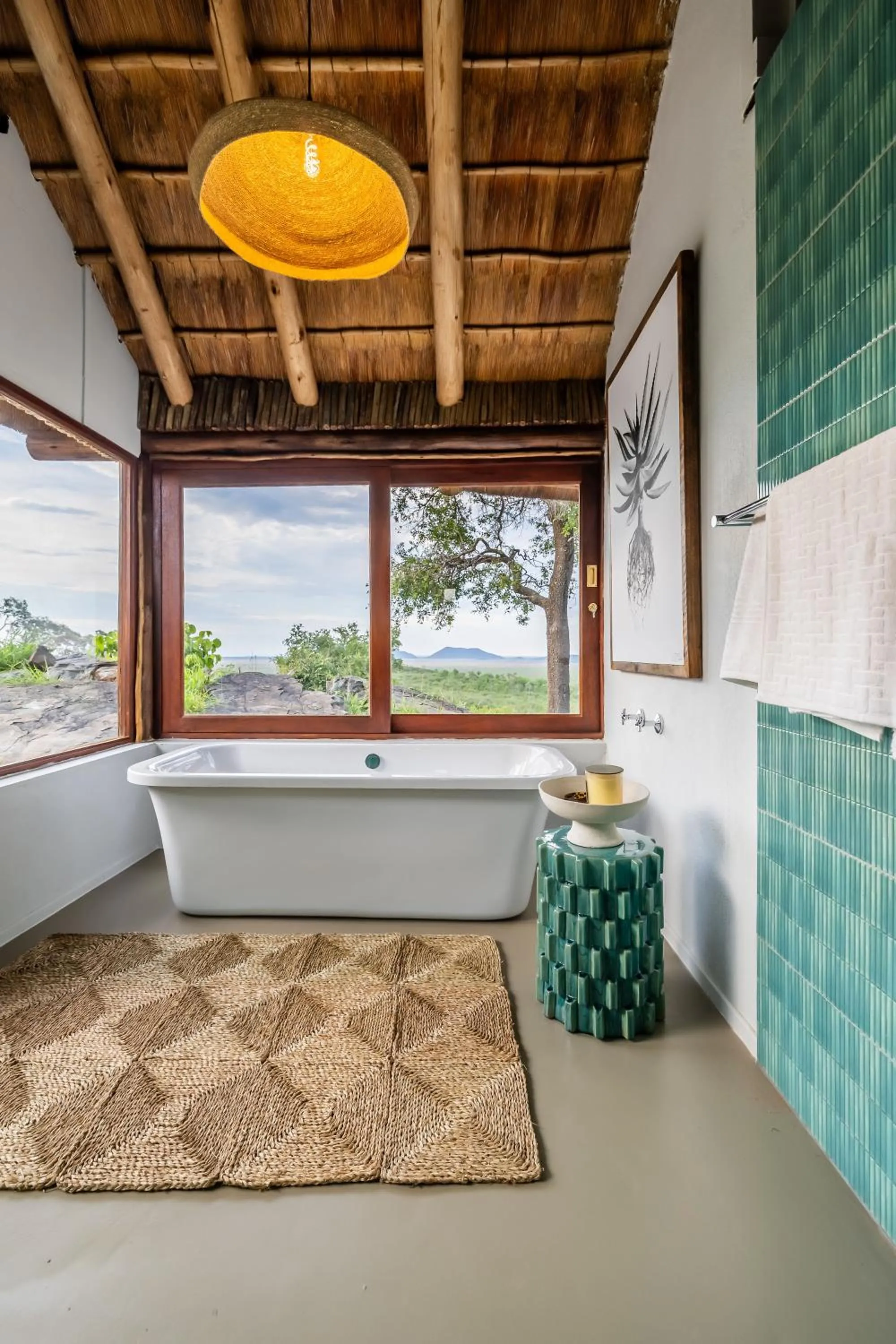 Buffalo Ridge Safari Lodge