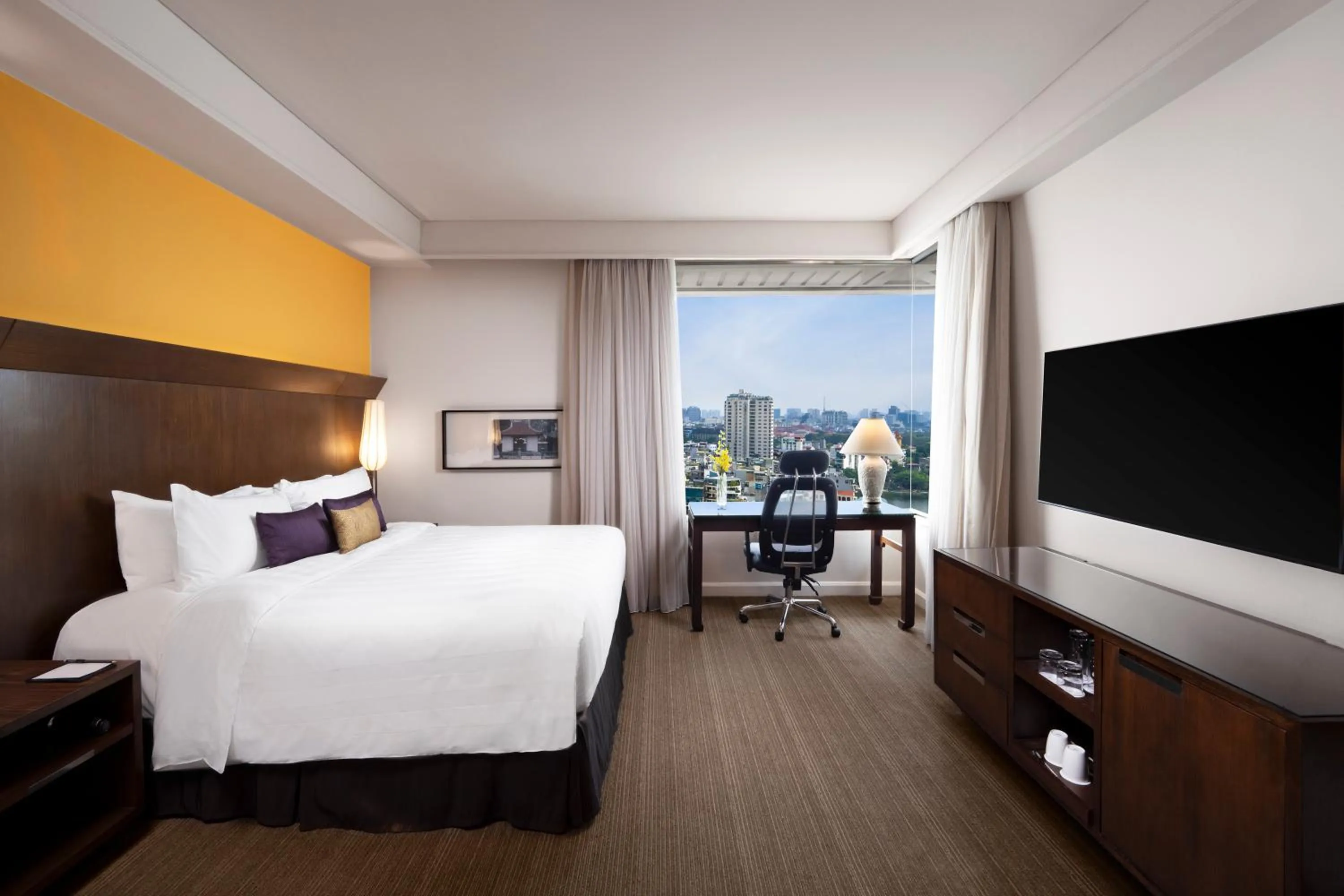 Photo of the whole room, Bed in Pan Pacific Hanoi