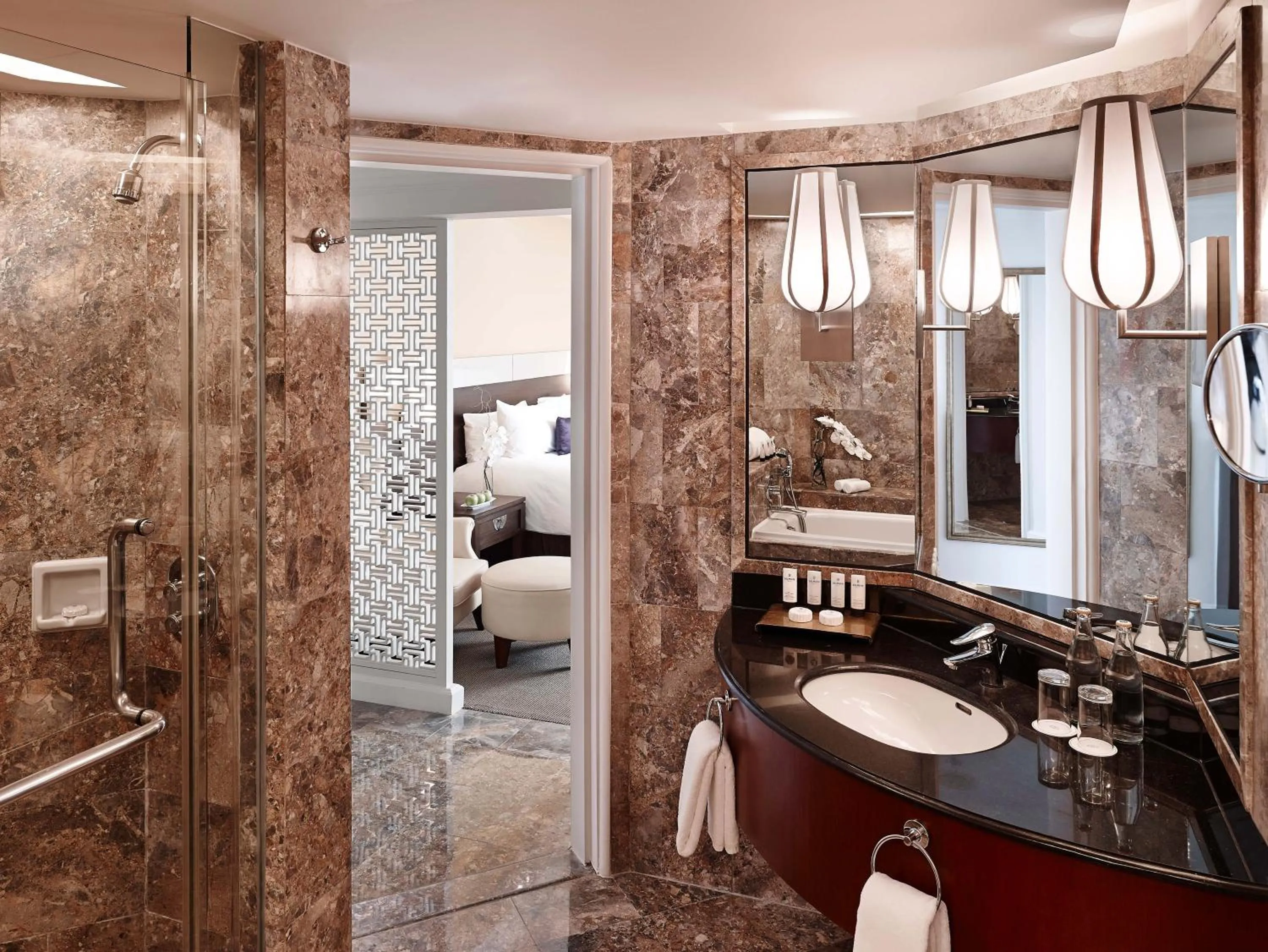 Bathroom in Pan Pacific Hanoi