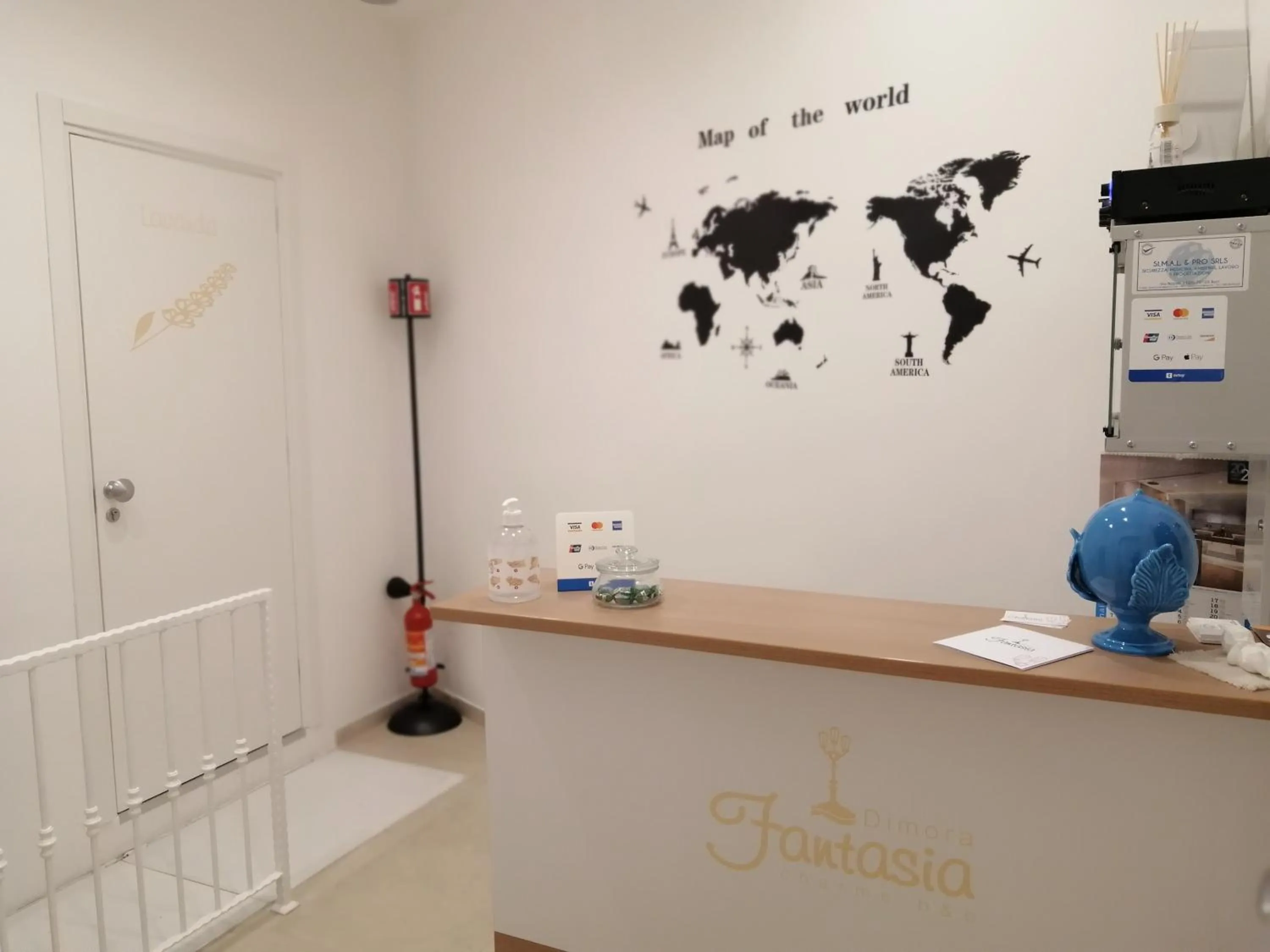 Lobby or reception in Dimora Fantasia Charme B&B