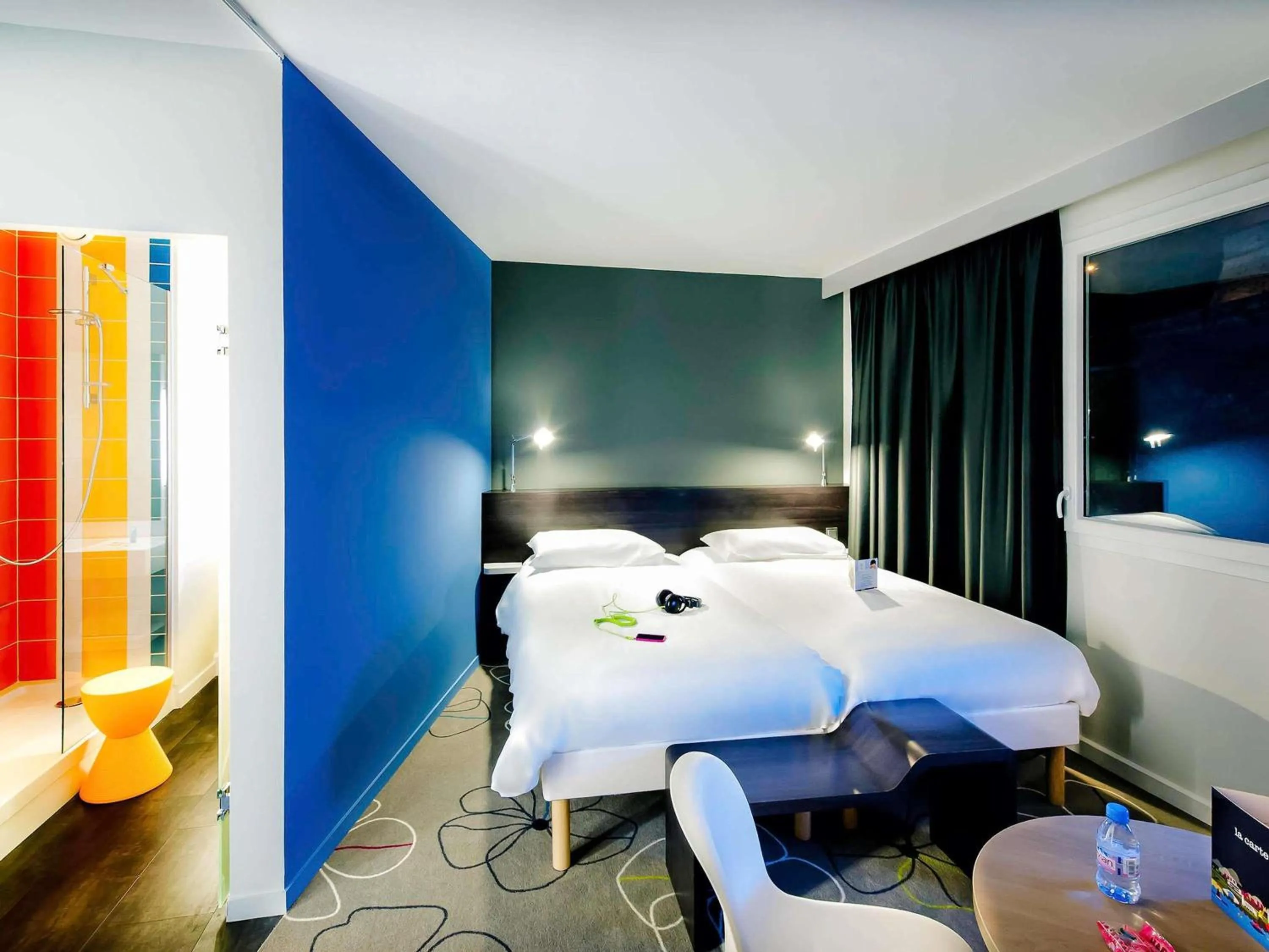 Bedroom, Bed in ibis Styles Brest Centre Port