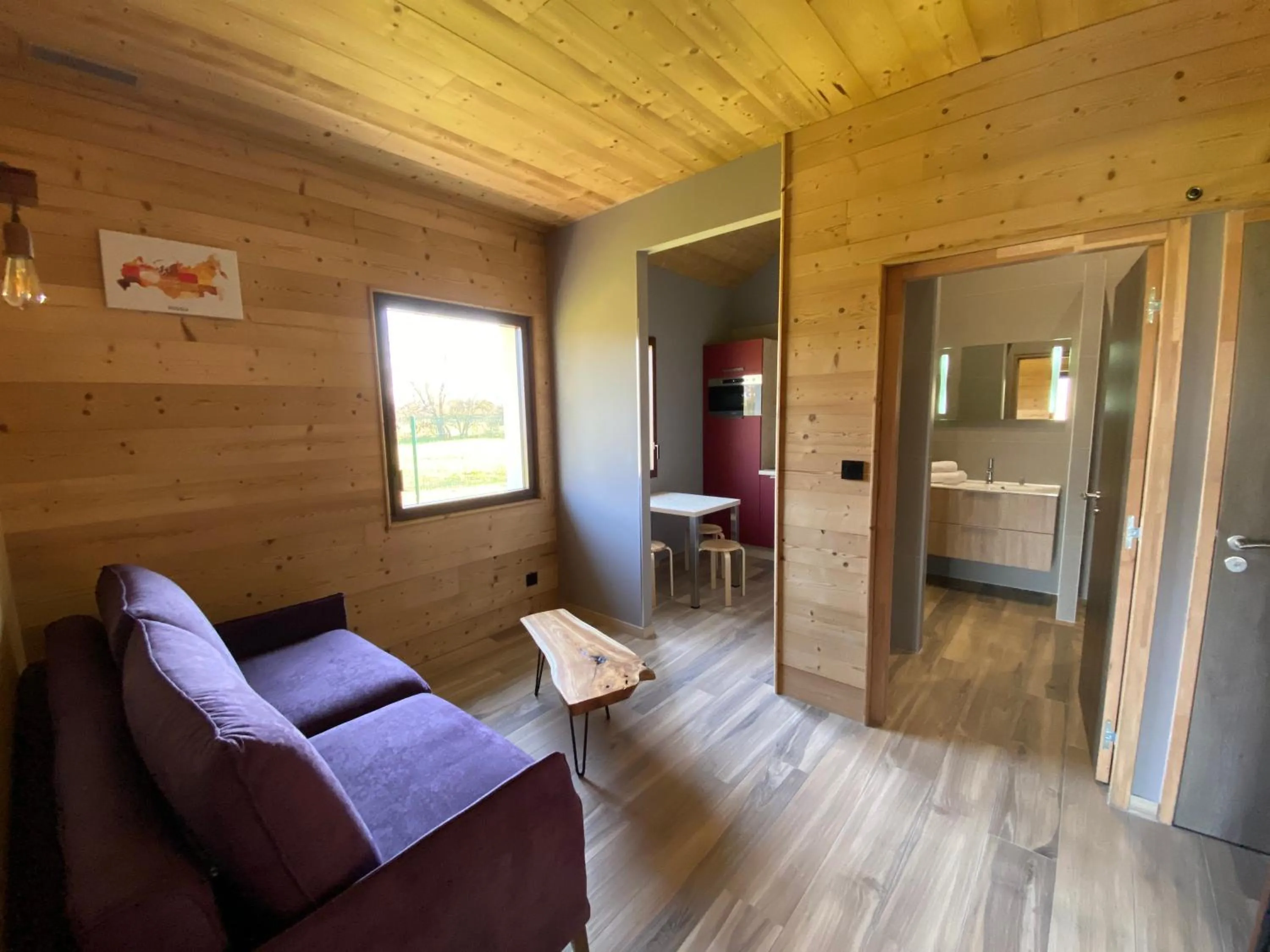 Photo of the whole room, Bed in World Hotel