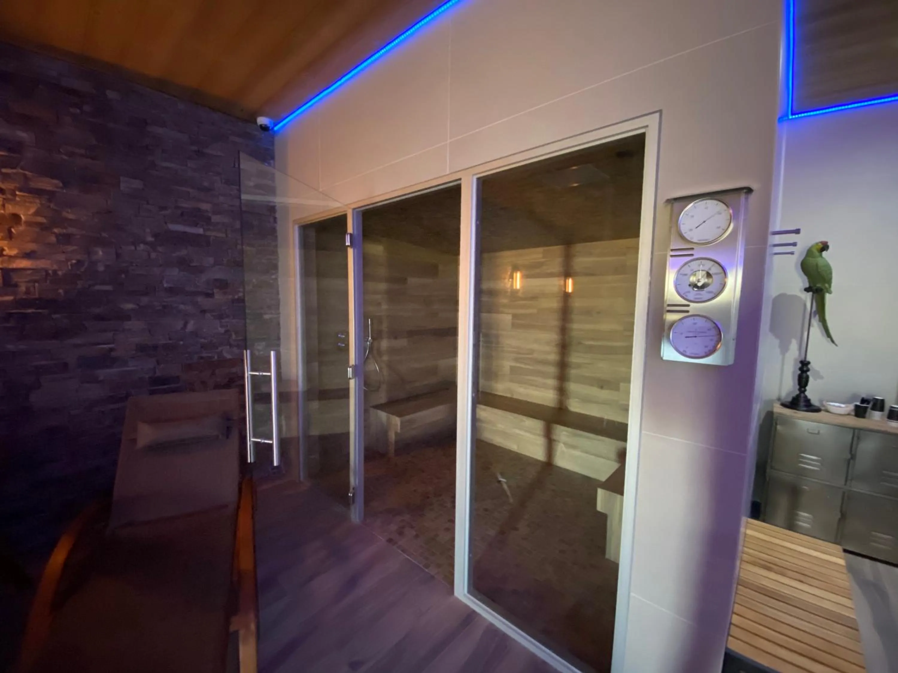 Spa and wellness centre/facilities in World Hotel