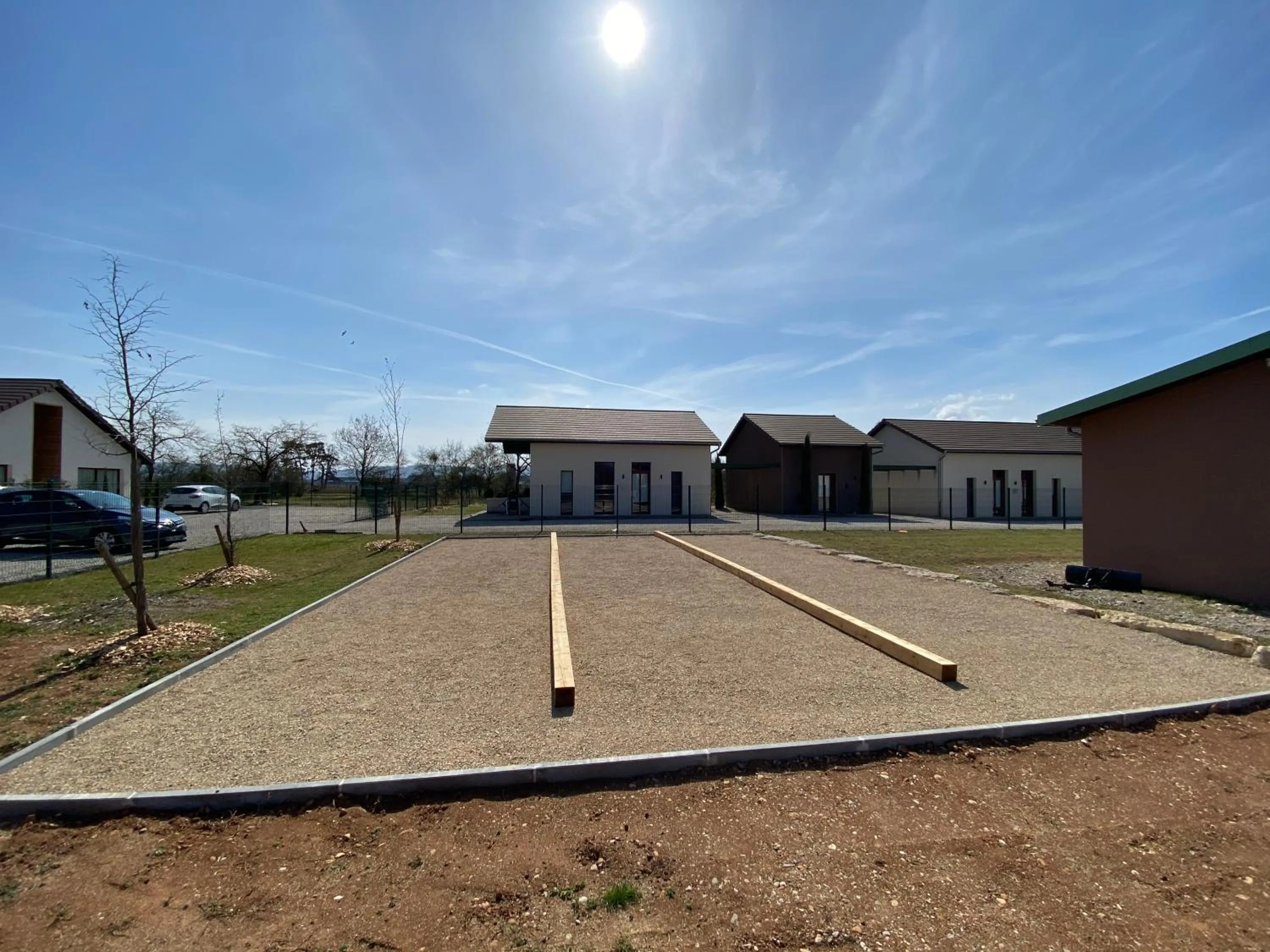 Restaurant/places to eat in World Hotel