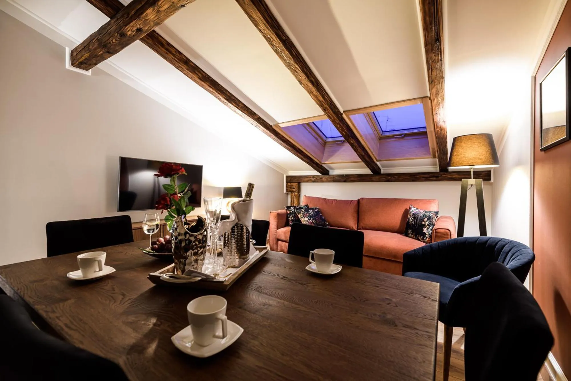 Living room in Apart Residence Ariańska 16 by NEARTO PL