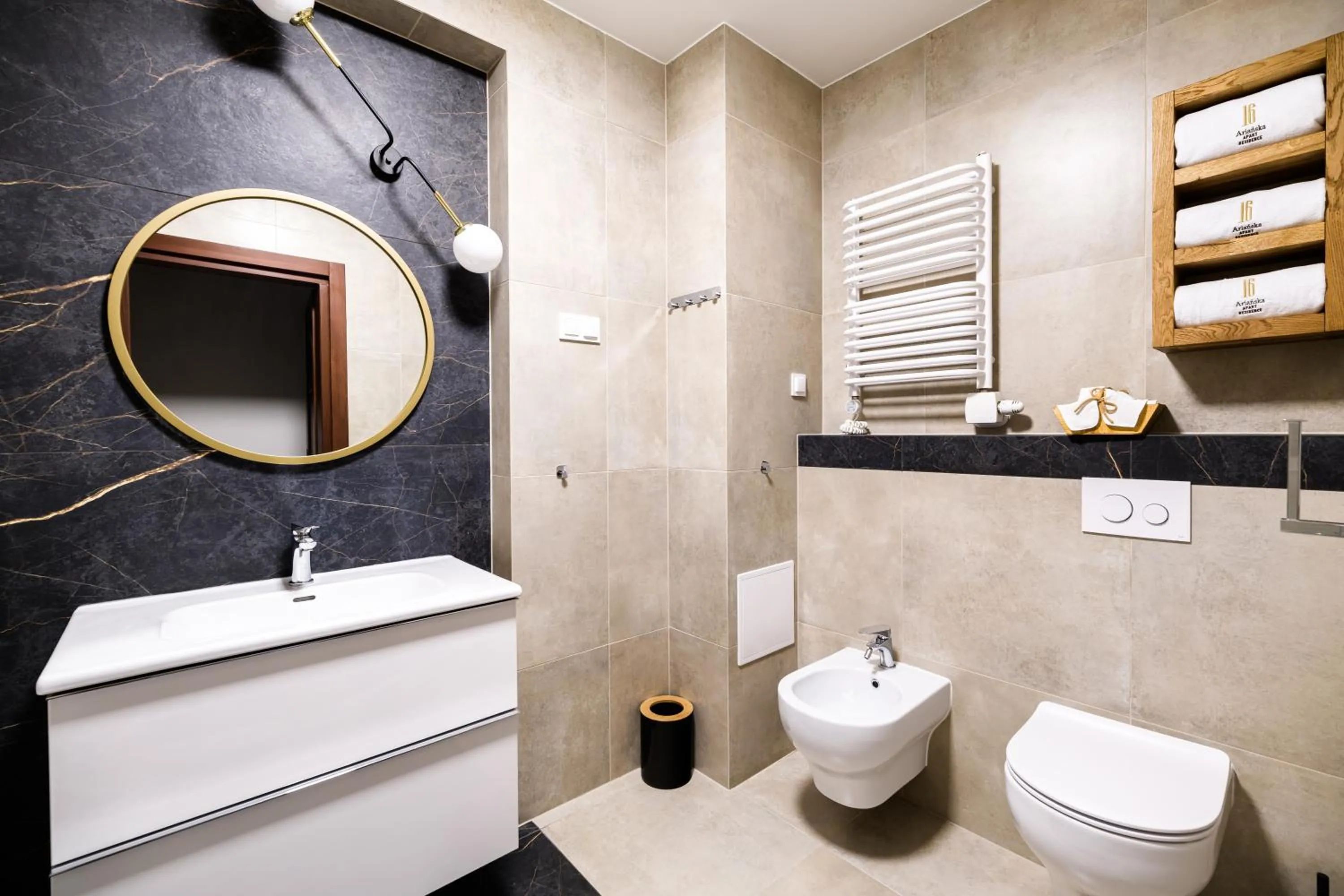 Bathroom in Apart Residence Ariańska 16 by NEARTO PL