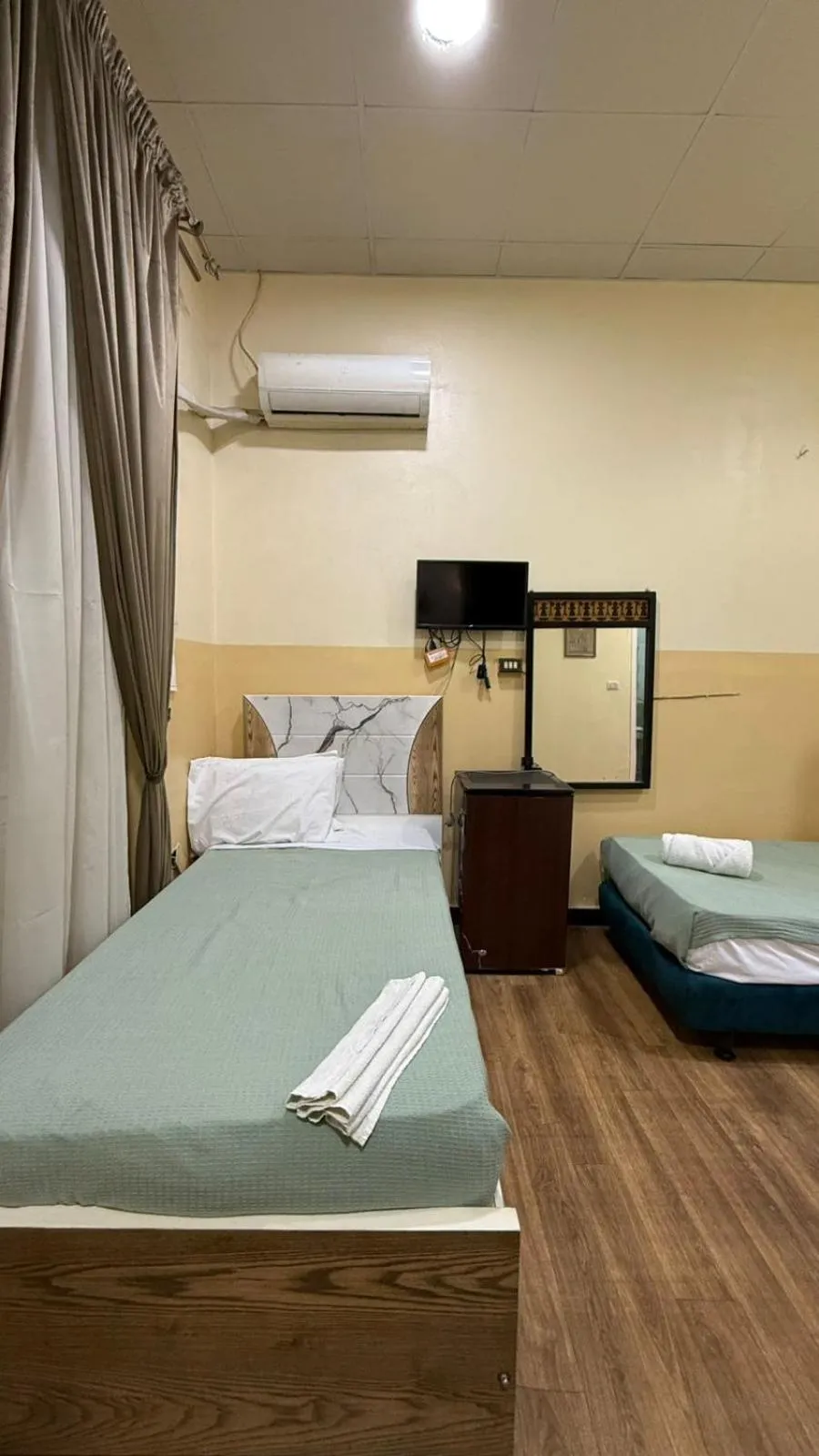 Bed in One Season Cairo