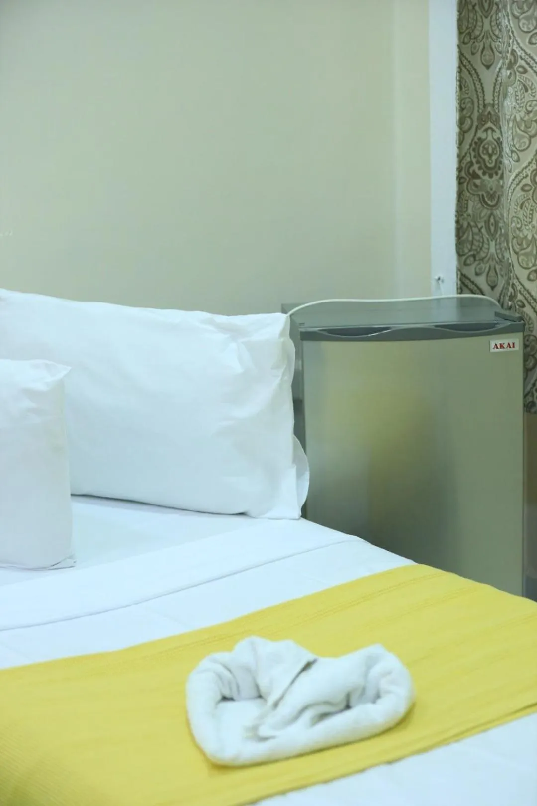 Bed in One Season Cairo